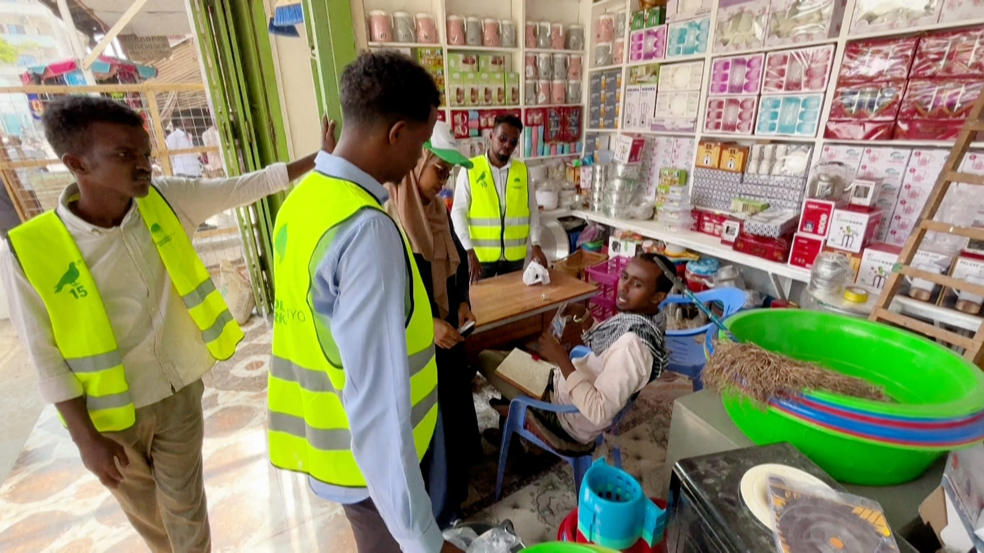 الصومال تعزز الأمن قبل إجراء أول انتخابات محلية بعد عقود من الجفاء 