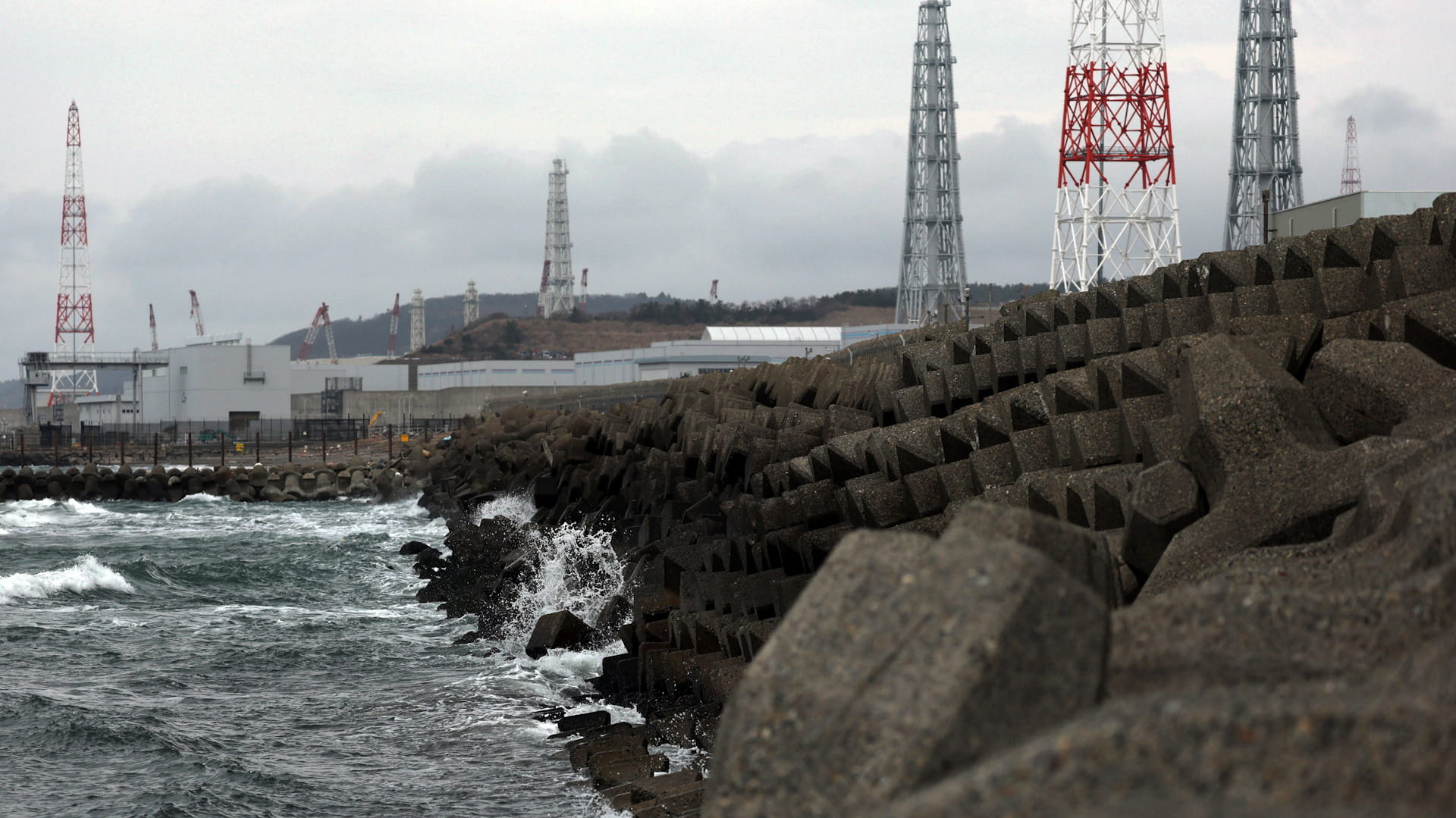 بعد طي كارثة فوكوشيما..اليابان ستعيد تشغيل أكبر محطة نووية بالعالم 