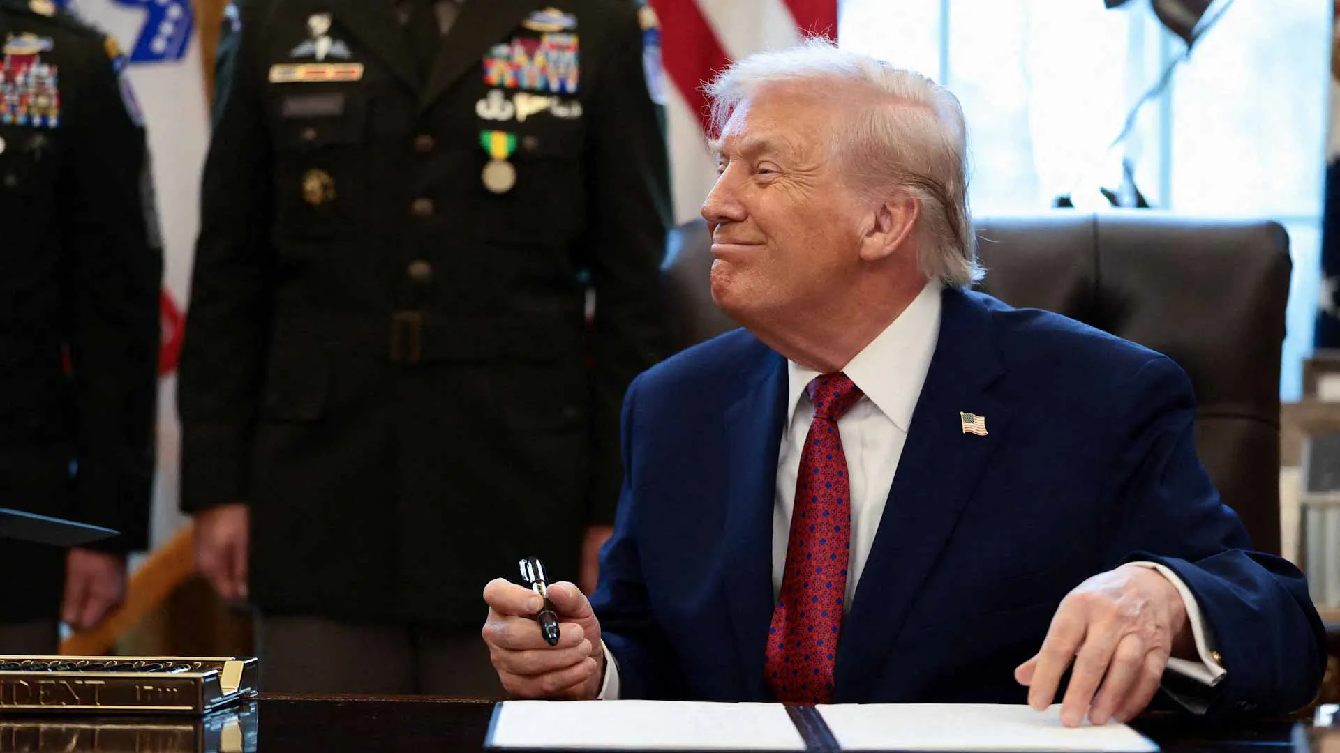 ترامب: لن يتولى رئاسة البنك المركزي أي شخص يخالفني الرأي 