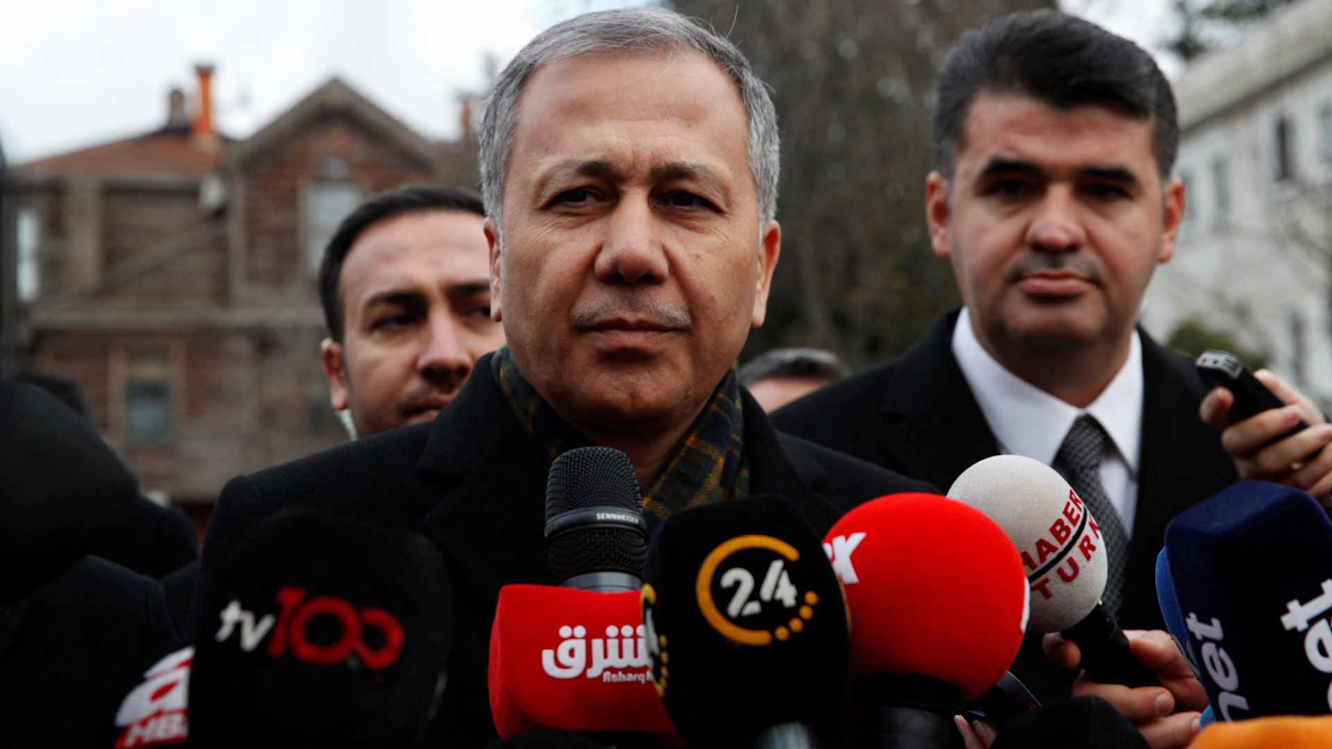 Turkey reports loss of contact with business jet 