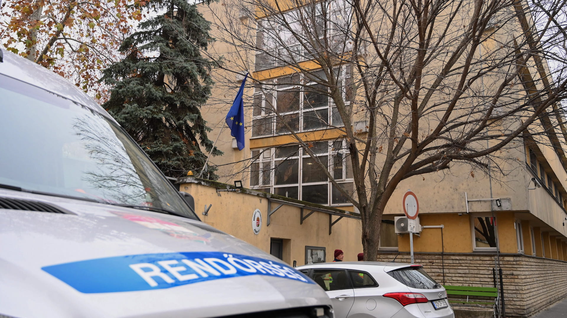 في هولندا.. سيارة تدهس حشداً وتُصيب 9 بجروح بعضها خطير