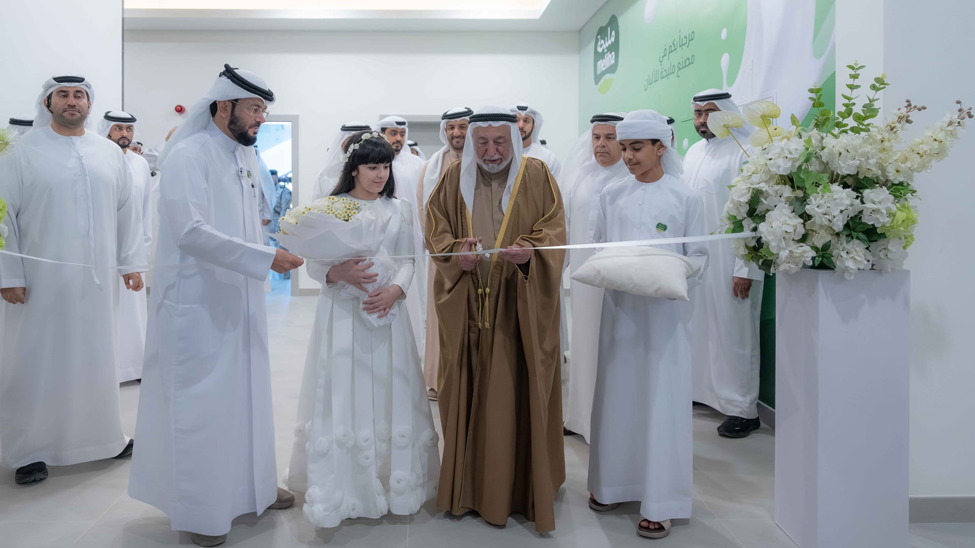 Sharjah Ruler opens Mleiha Dairy, receives Guinness Record