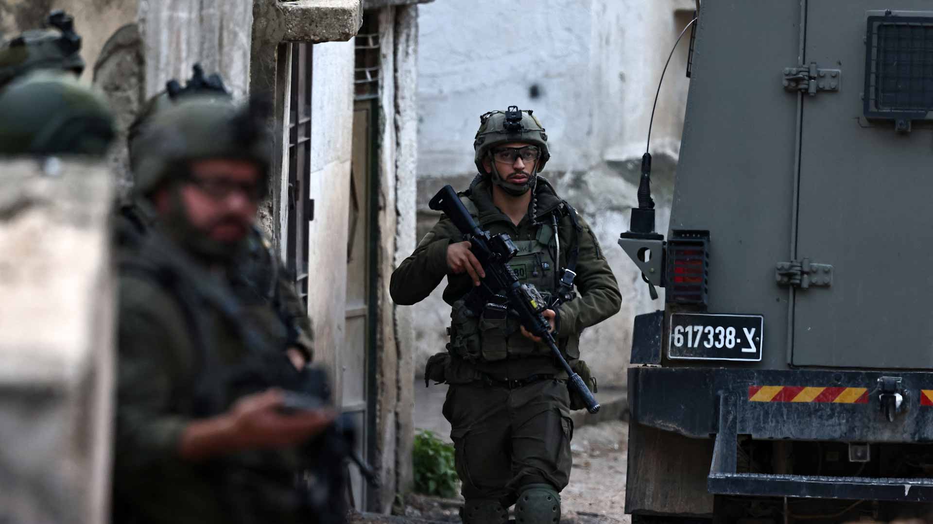 قتيلان في عمليتي دهس وطعن بشمال إسرائيل… واعتقال المنفذ 