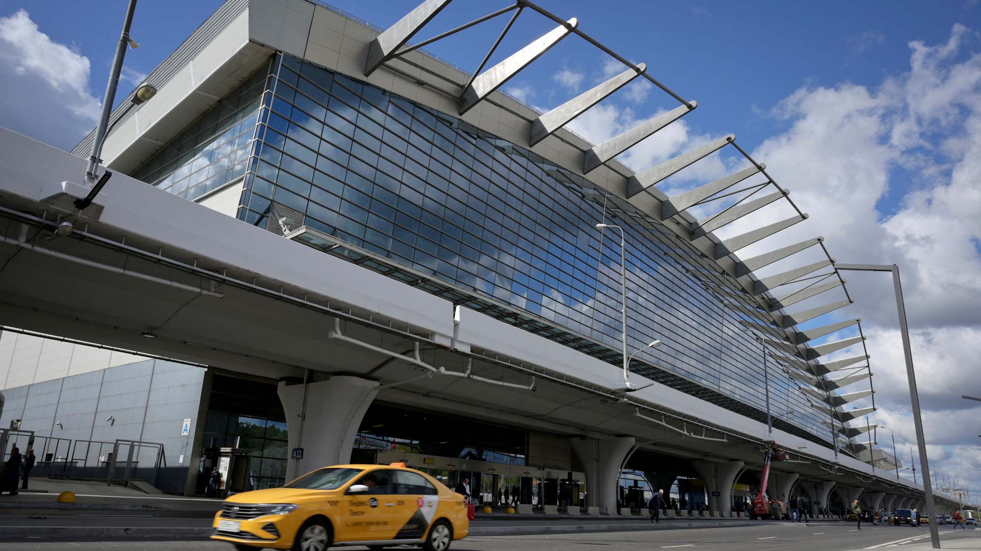 مطار فنوكوفو الدولي في موسكو