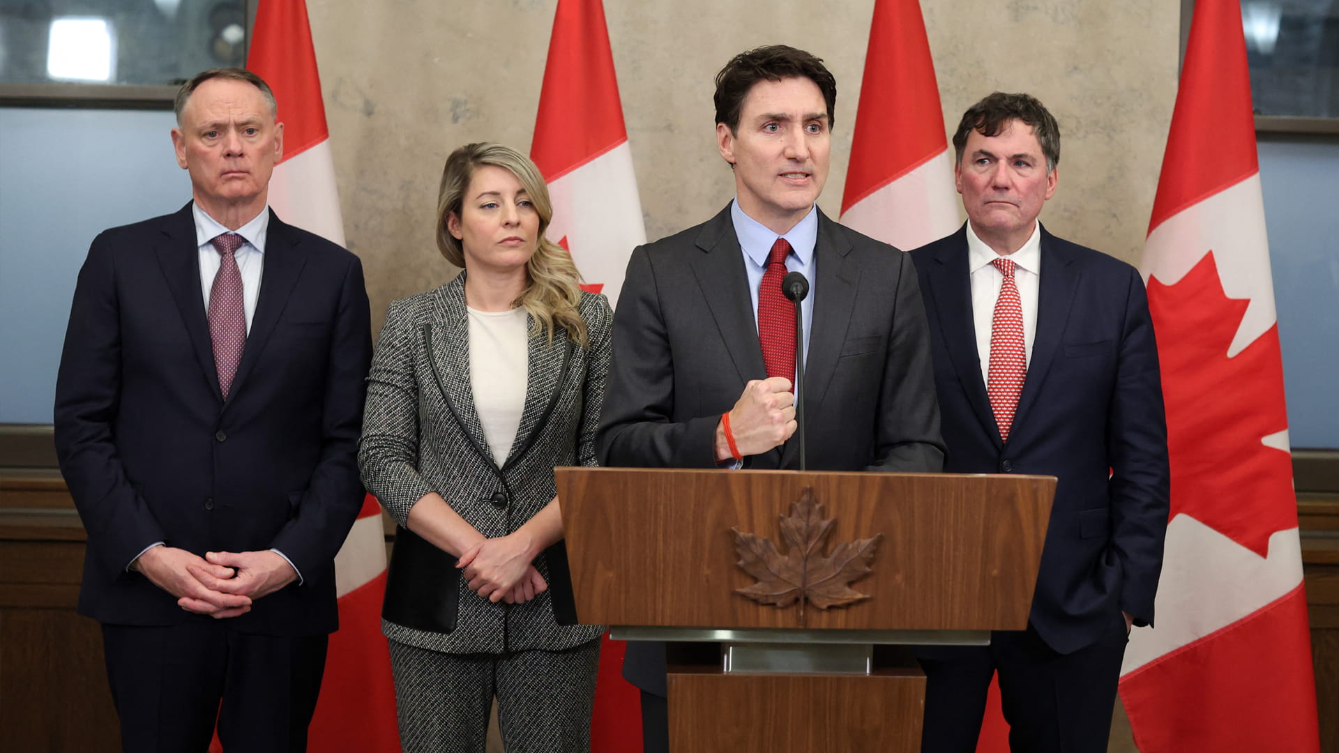 ابتداء من الثلاثاء.. كندا تفرض رسوماً جمركية على الولايات المتحدة