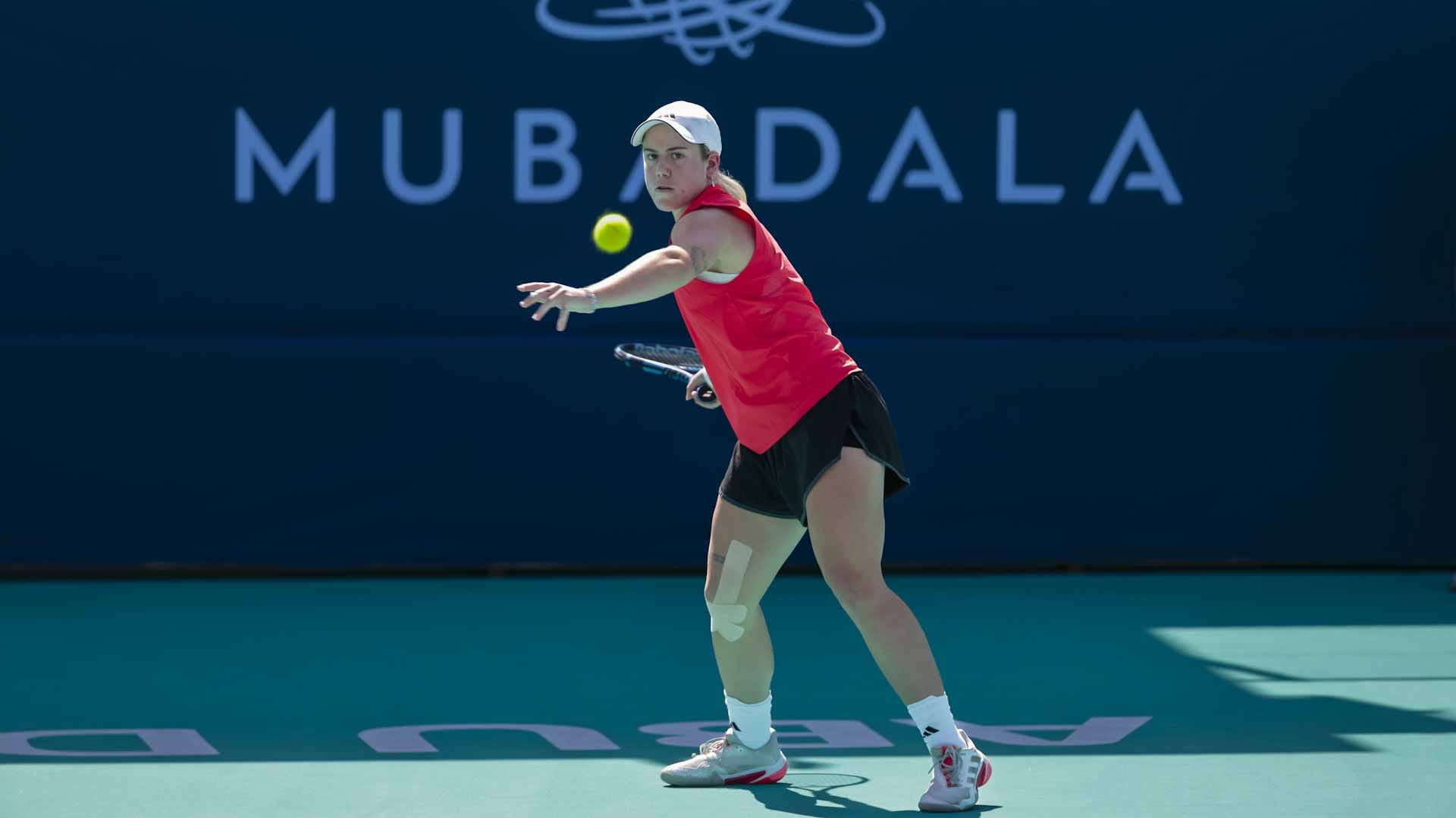 اكتمال عقد المتأهلات لدور الـ32 من "مبادلة أبوظبي للتنس للسيدات"