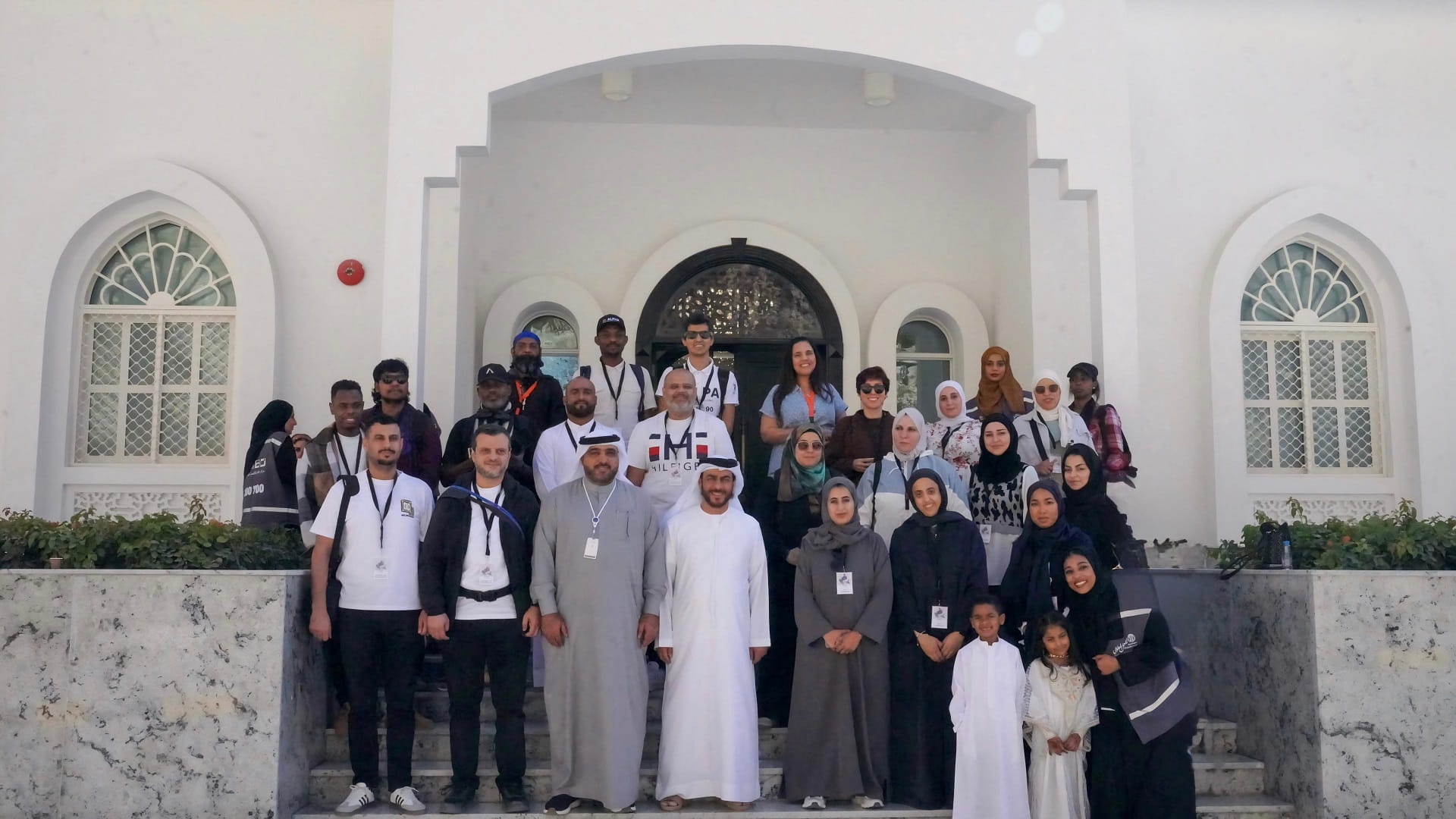 دار الوثائق في الشارقة توثق تاريخ خورفكان عبر عدسات المصورين 