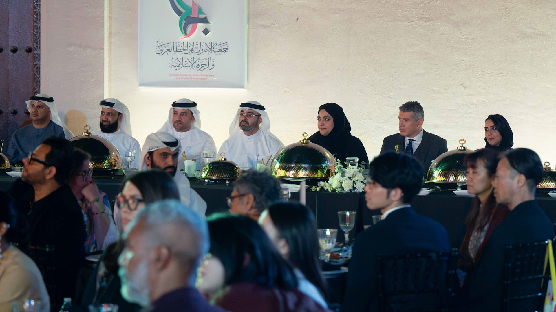 سلطان القاسمي يكرّم الفائزين في النسخة الـ16 من بينالي الشارقة