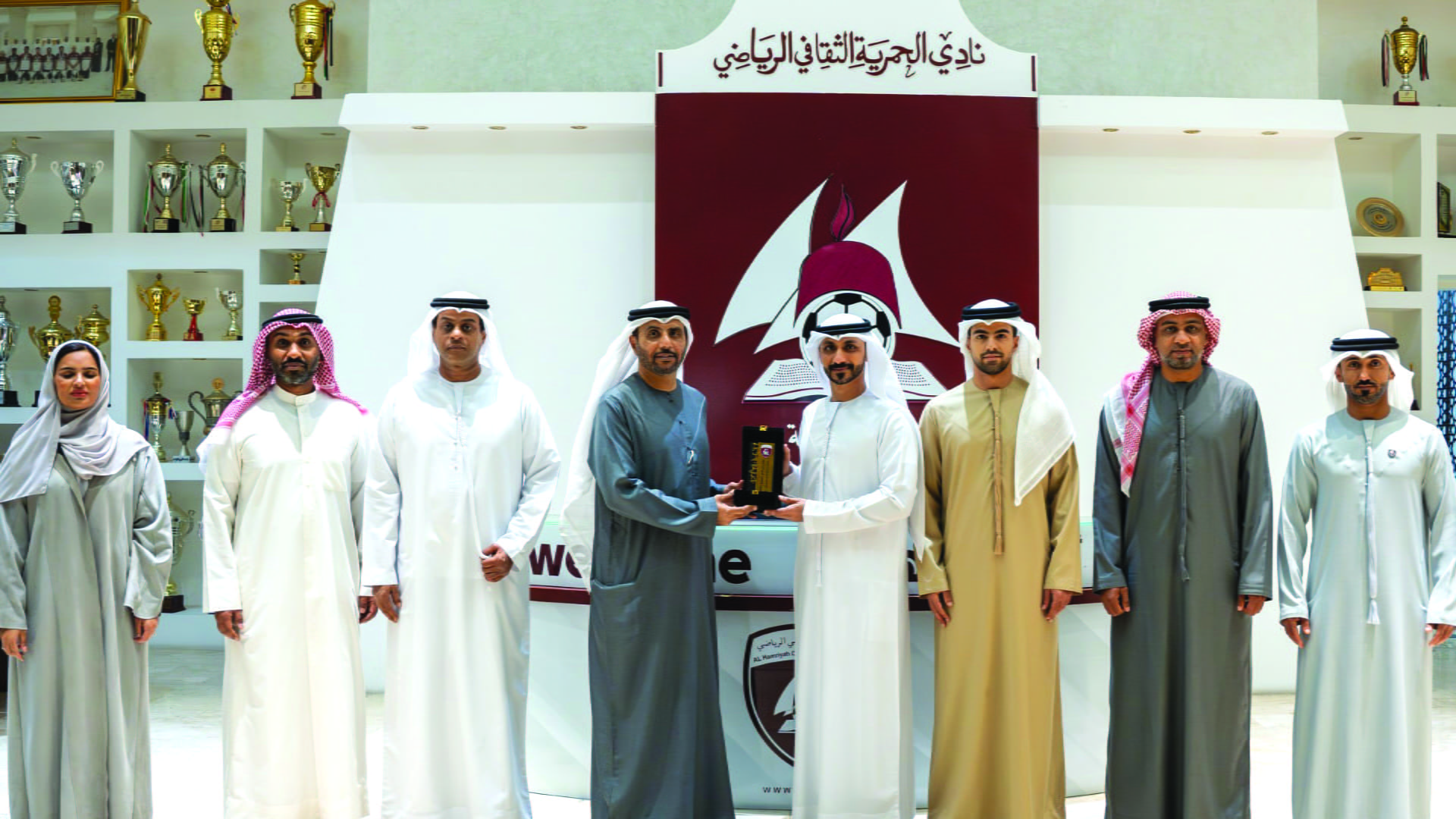 نادي الحمرية واتحاد الإمارات لألعاب القوى يبحثان تعزيز التعاون   