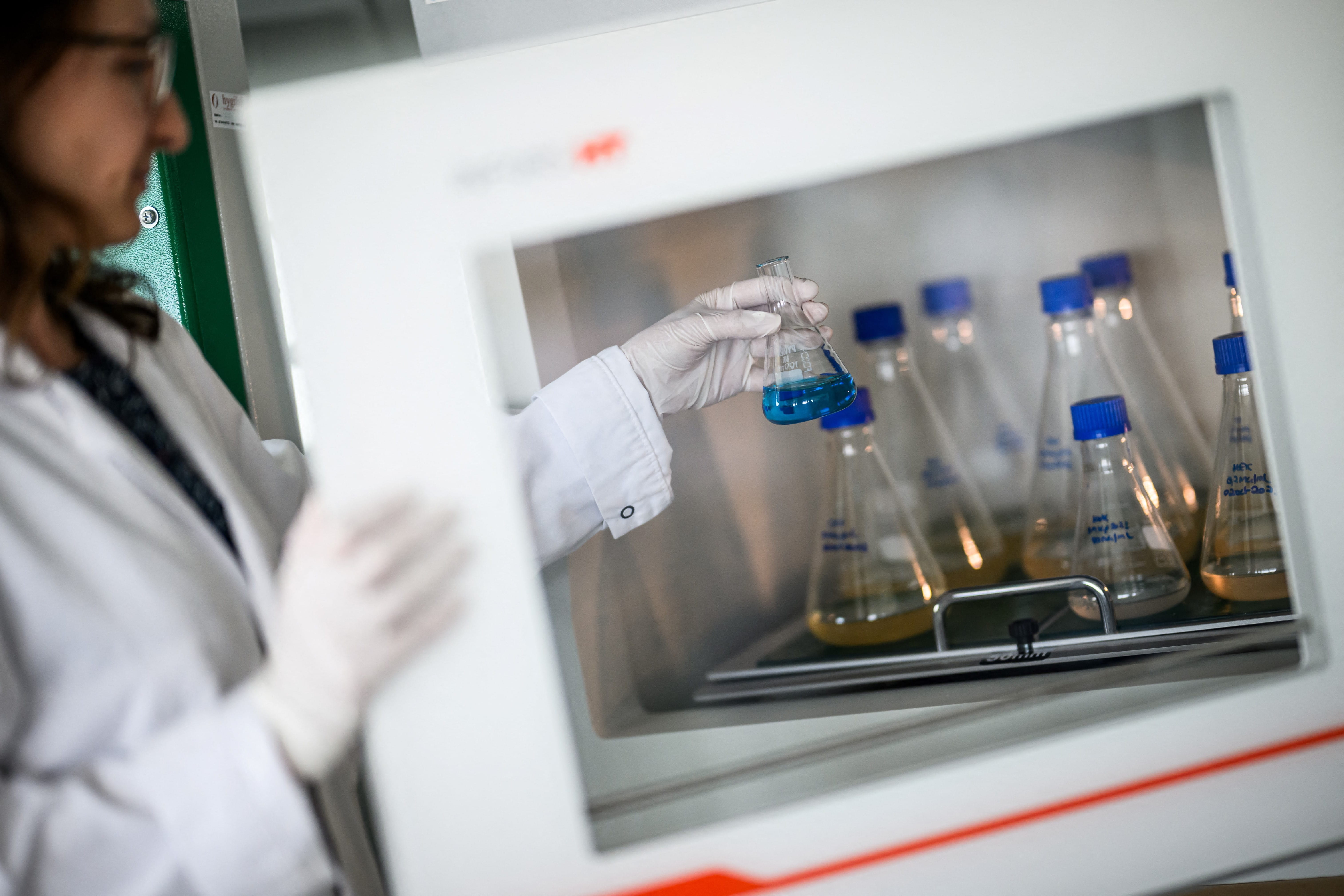 في اختراع طبي نوعي..لقاح واعد ضد السرطان سينهي معاناة مرضى الخبيث  