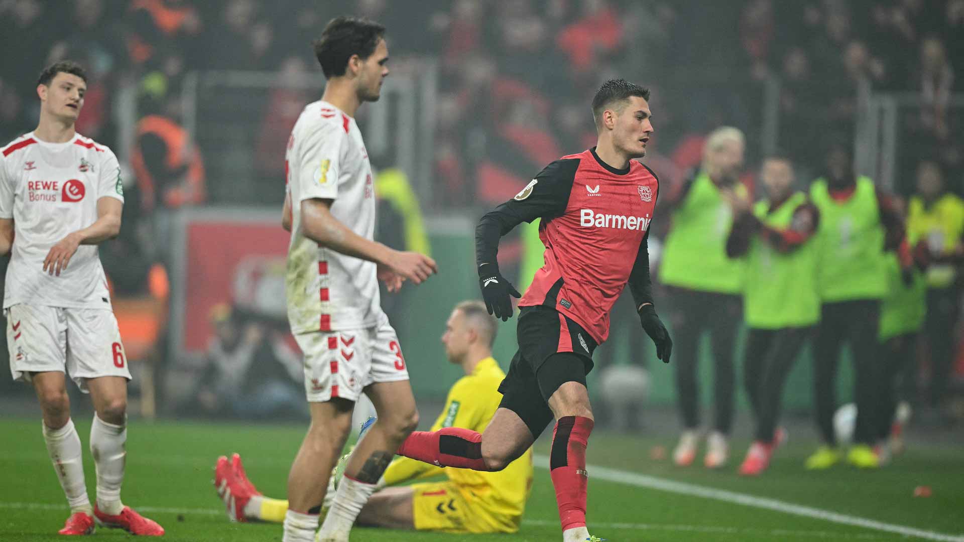 باير ليفركوزن يتأهل بصعوبة لنصف نهائي كأس ألمانيا 