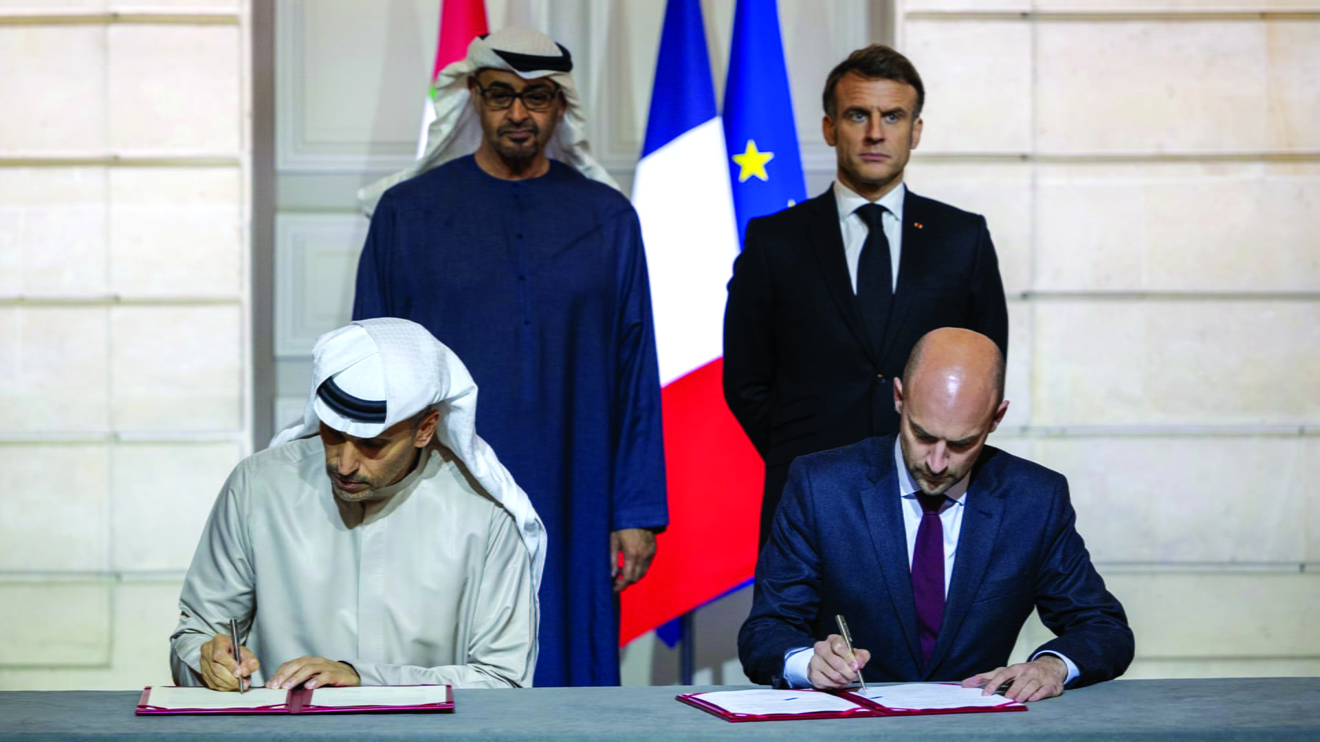 UAE, French Presidents discuss bilateral ties in Paris