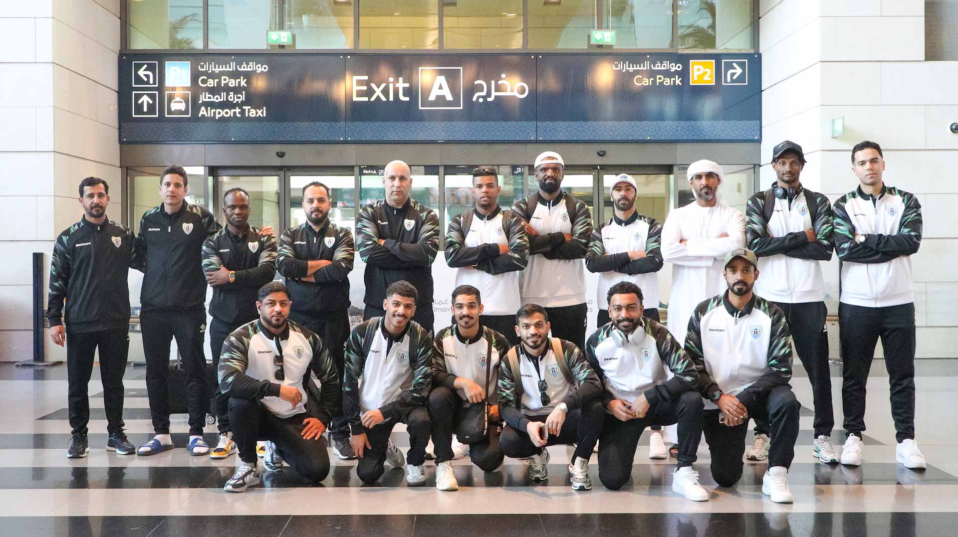 بعثة دبا الحصن لكرة اليد تغادر إلى مسقط للمشاركة بالبطولة الخليجية