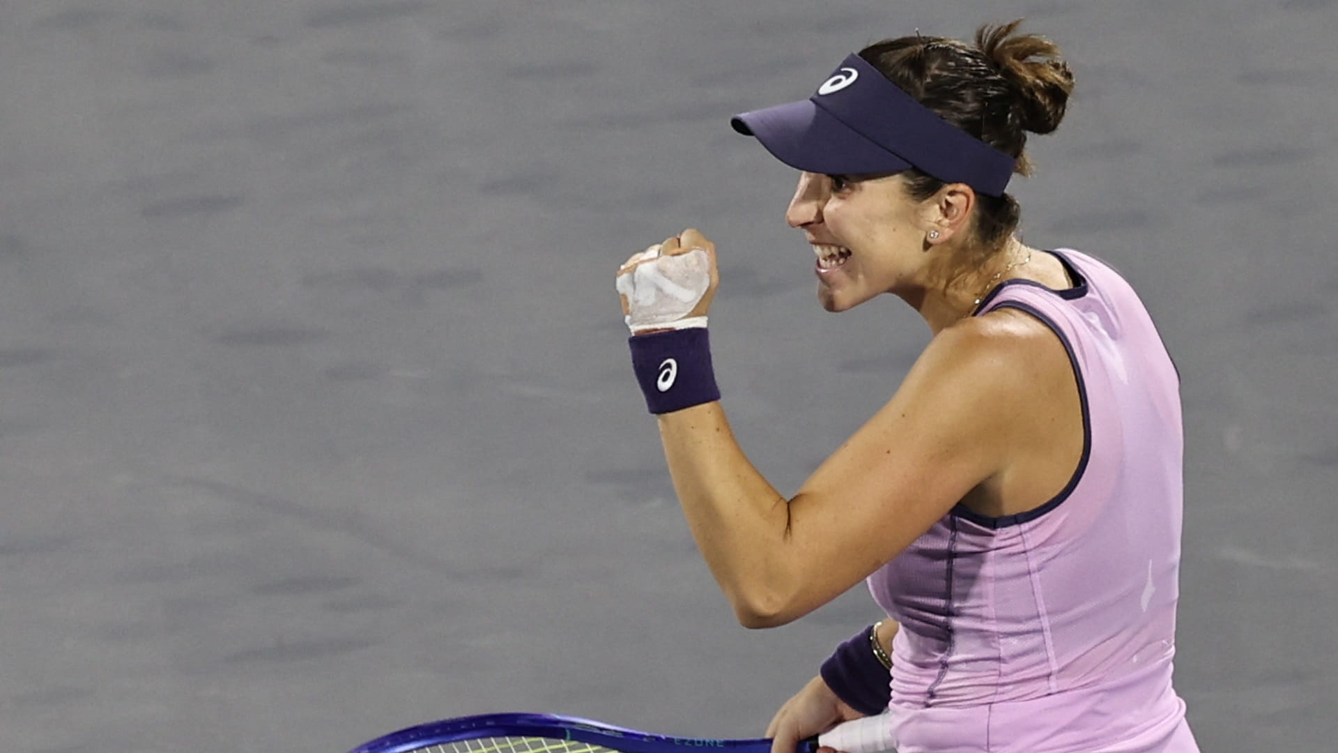 Bencic wins second Mubadala Abu Dhabi title 