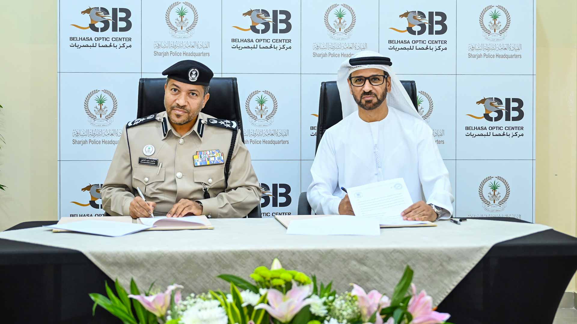 شرطة الشارقة تتعاون مع "بالحصا للبصريات" لفحص نظر ذوي رخص القيادة 