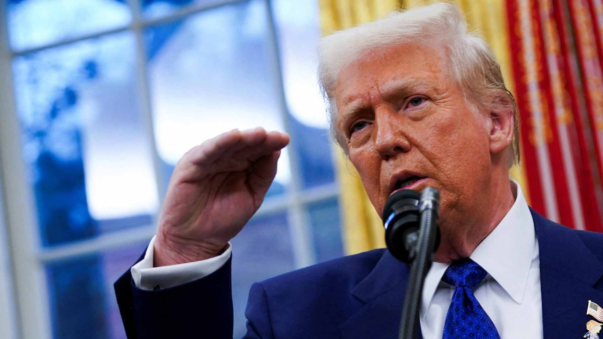 إدارة ترامب تباشر في تسريح موظفي إدارة الخدمات العامة الأميركية 