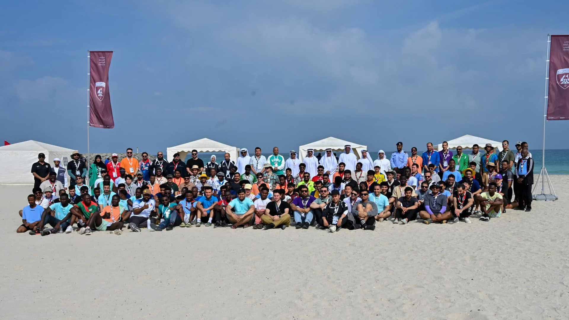 نادي الحمرية ينظم يوماً رياضياً للمشاركين في اللقاء الكشفي العاشر 