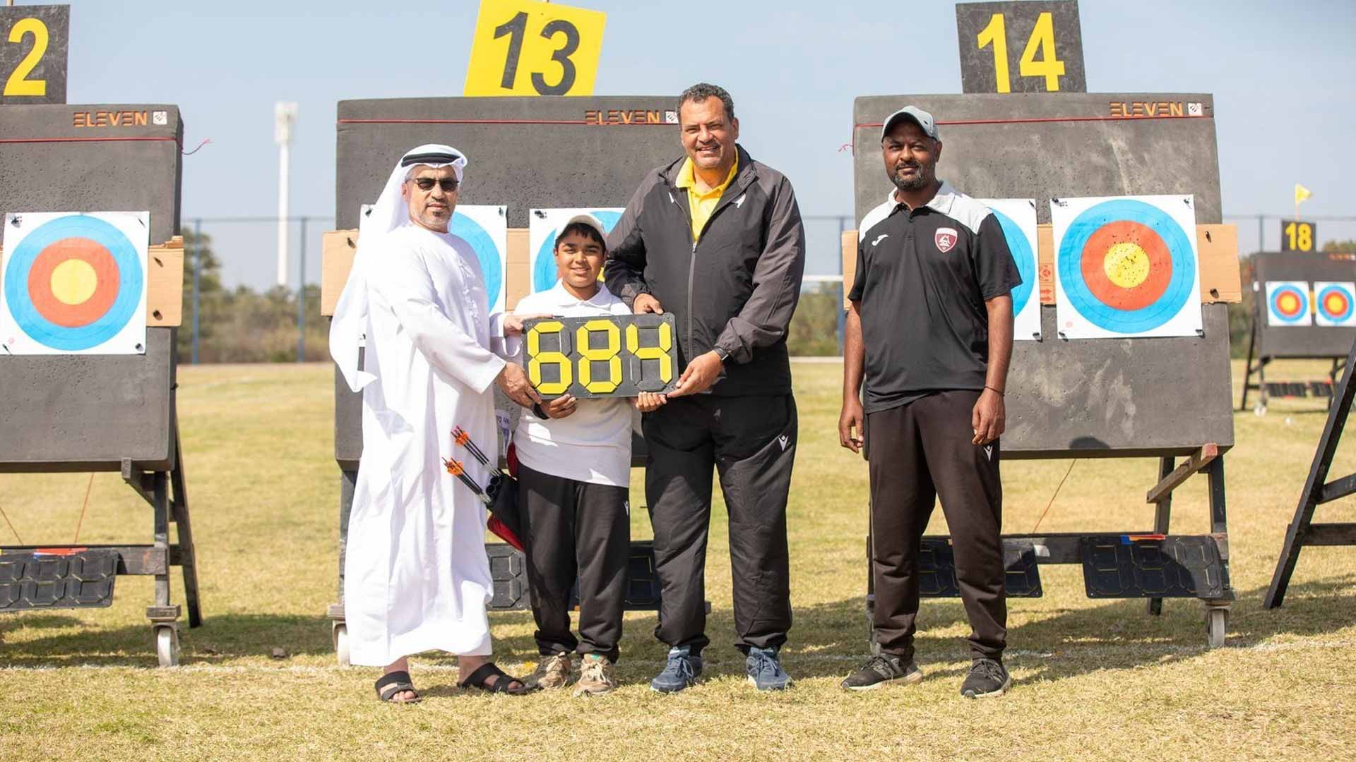 لاعب الحمرية غيث ناصر يحطم الرقم الوطني للقوس المركب "براعم-ذكور" 