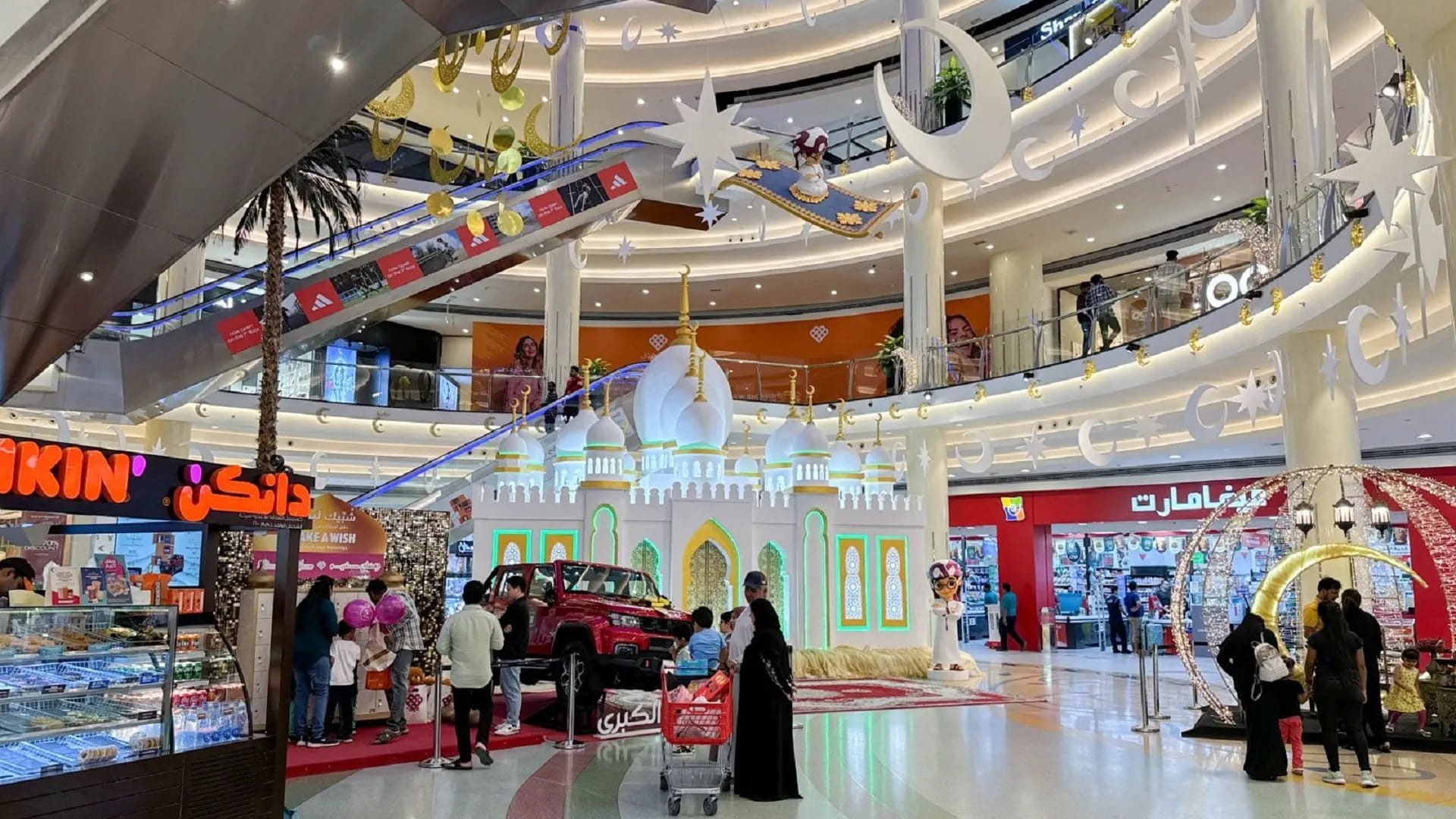 غرفة الشارقة تطلق مهرجان رمضان السبت المقبل بفعاليات تسويقية مذهلة 