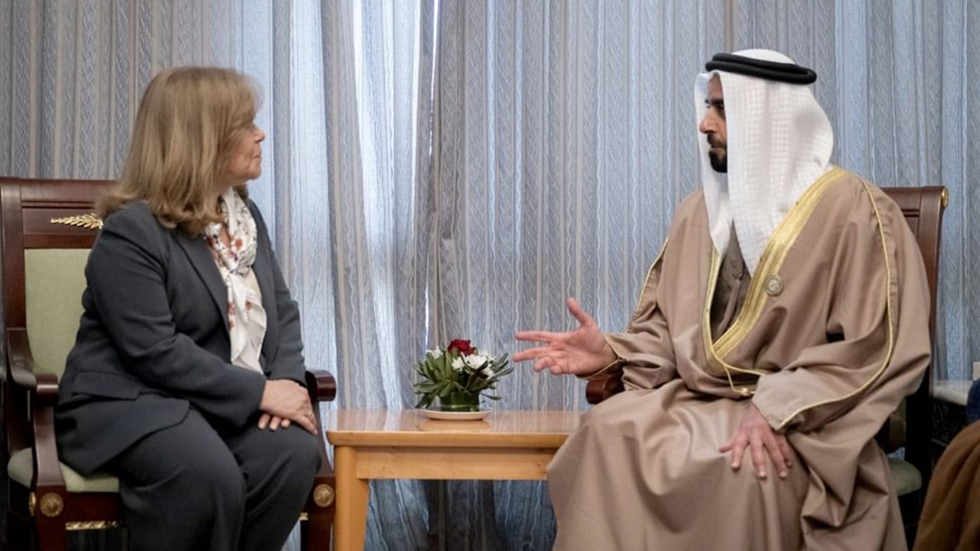 سيف بن زايد يبحث التعاون الأمني مع وزيرة الداخلية البرتغالية بتونس 