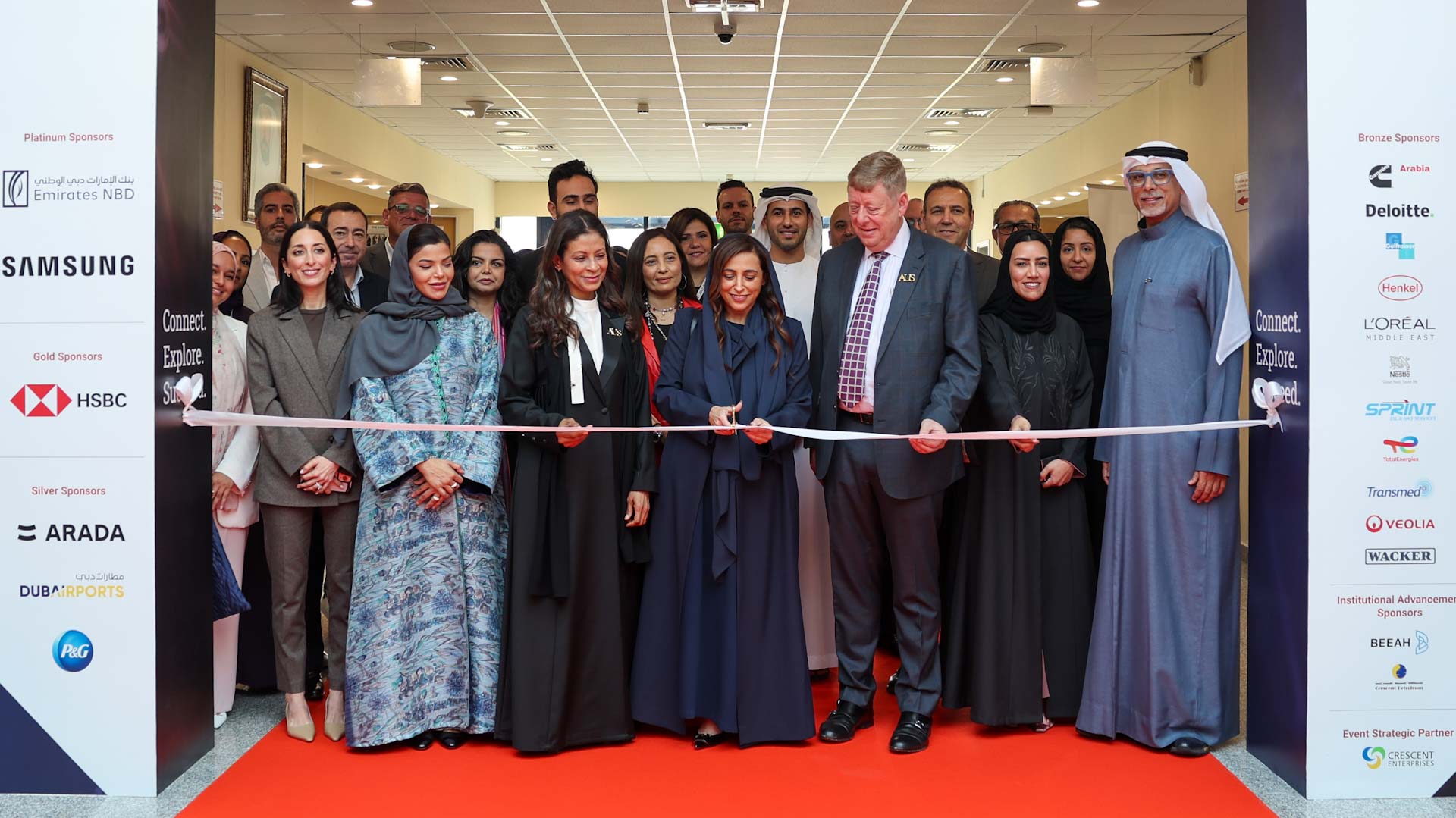 AUS Career Fair links students to over 914 internships and jobs