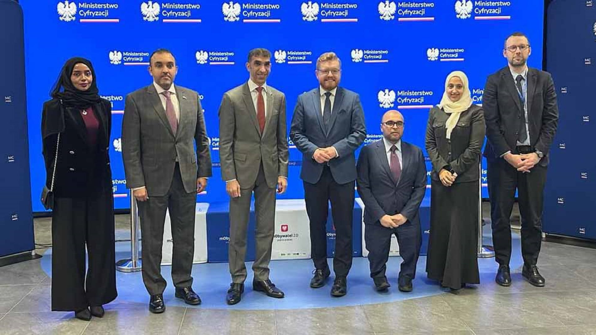 الإمارات وبولندا تستكشفان مجالات جديدة للتعاون التجاري والاستثماري 