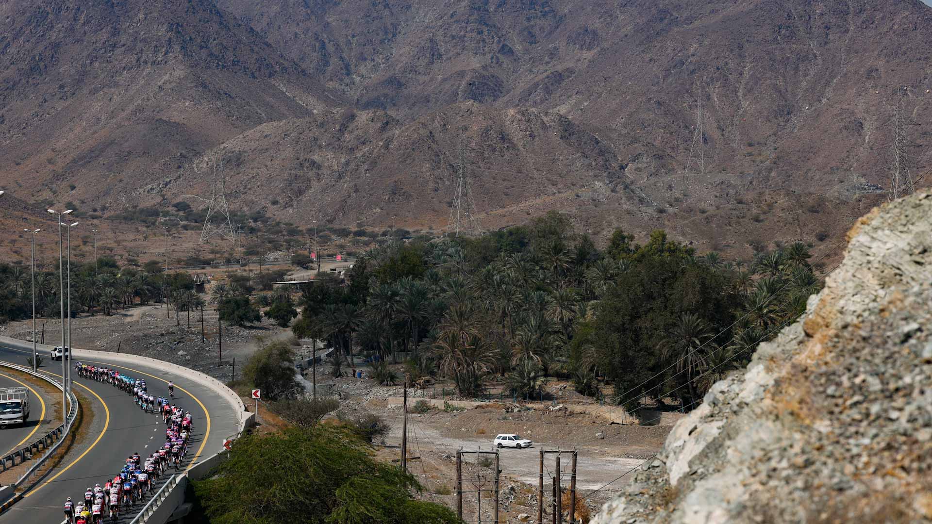 "ميلان" يفوز بالمرحلة الرابعة لطواف الإمارات 2025 