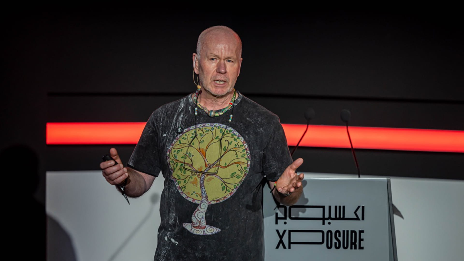 ديتر شونلاو ينقل "حياة الأدغال" إلى "اكسبوجر 2025" عبر صور نادرة 