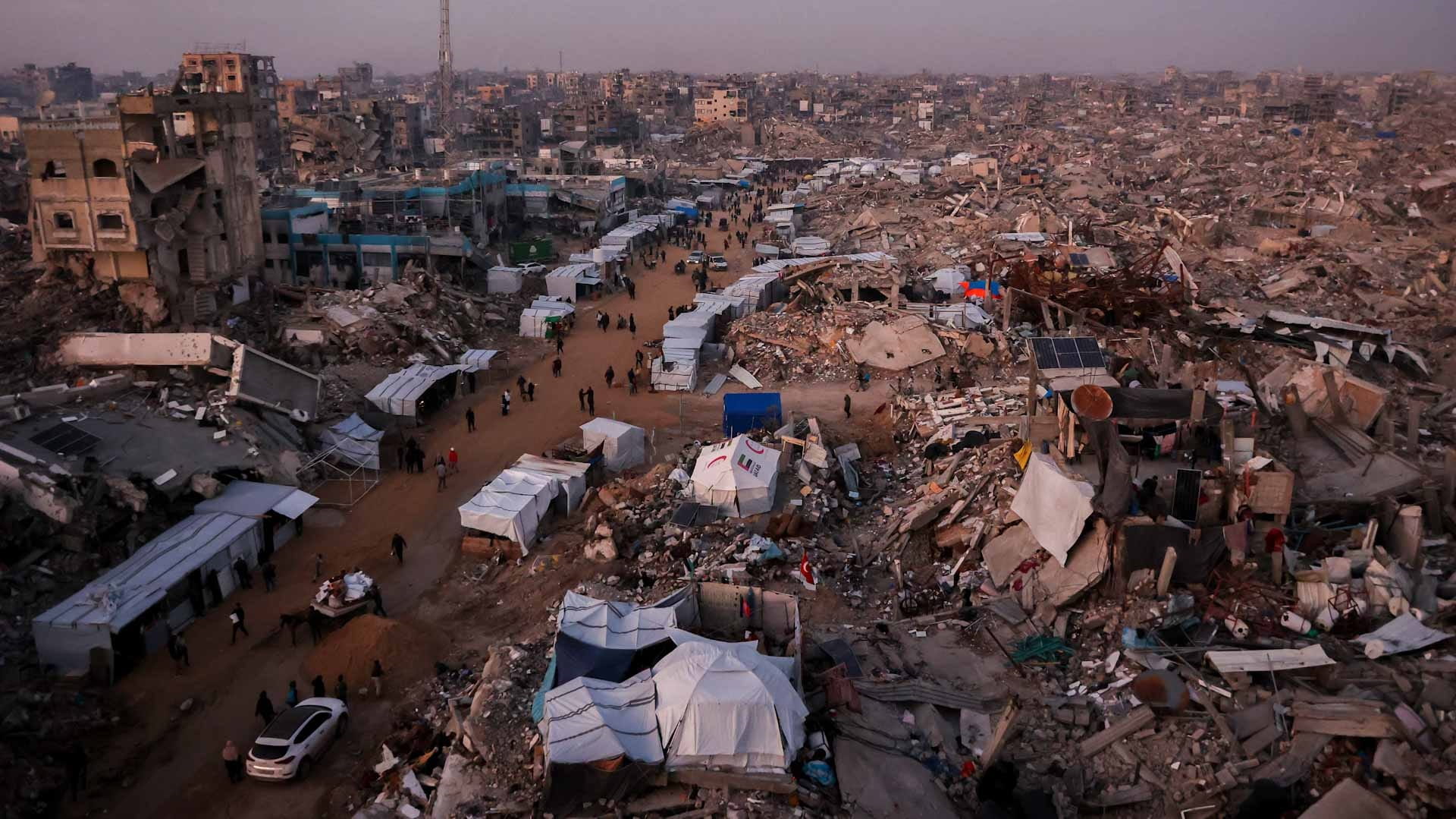 Gaza ceasefire faces hurdle but remains intact 