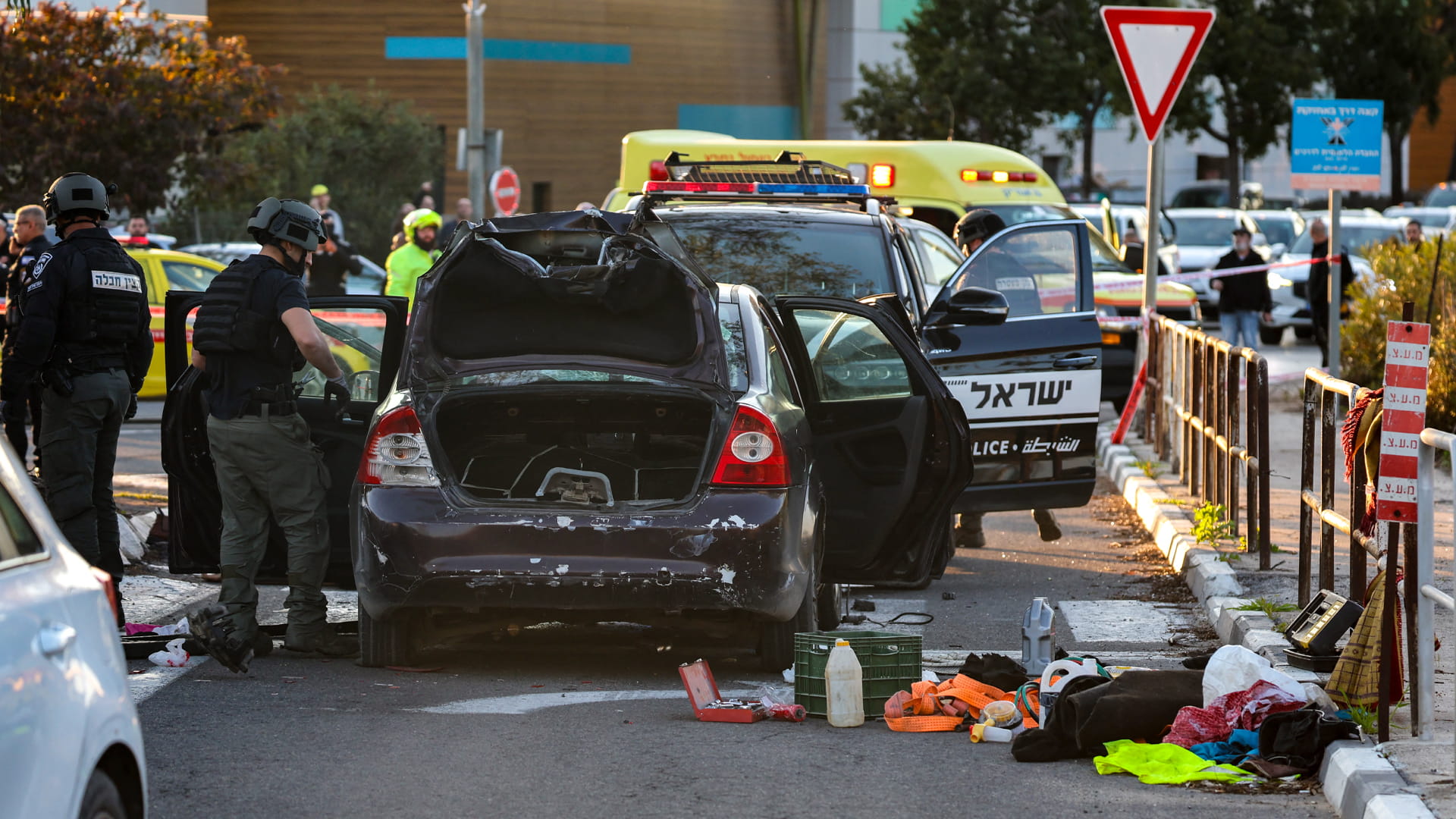 عملية دهس شمال إسرائيل تخلف عشرة جرحى والشرطة تشتبه بهجوم إرهابي