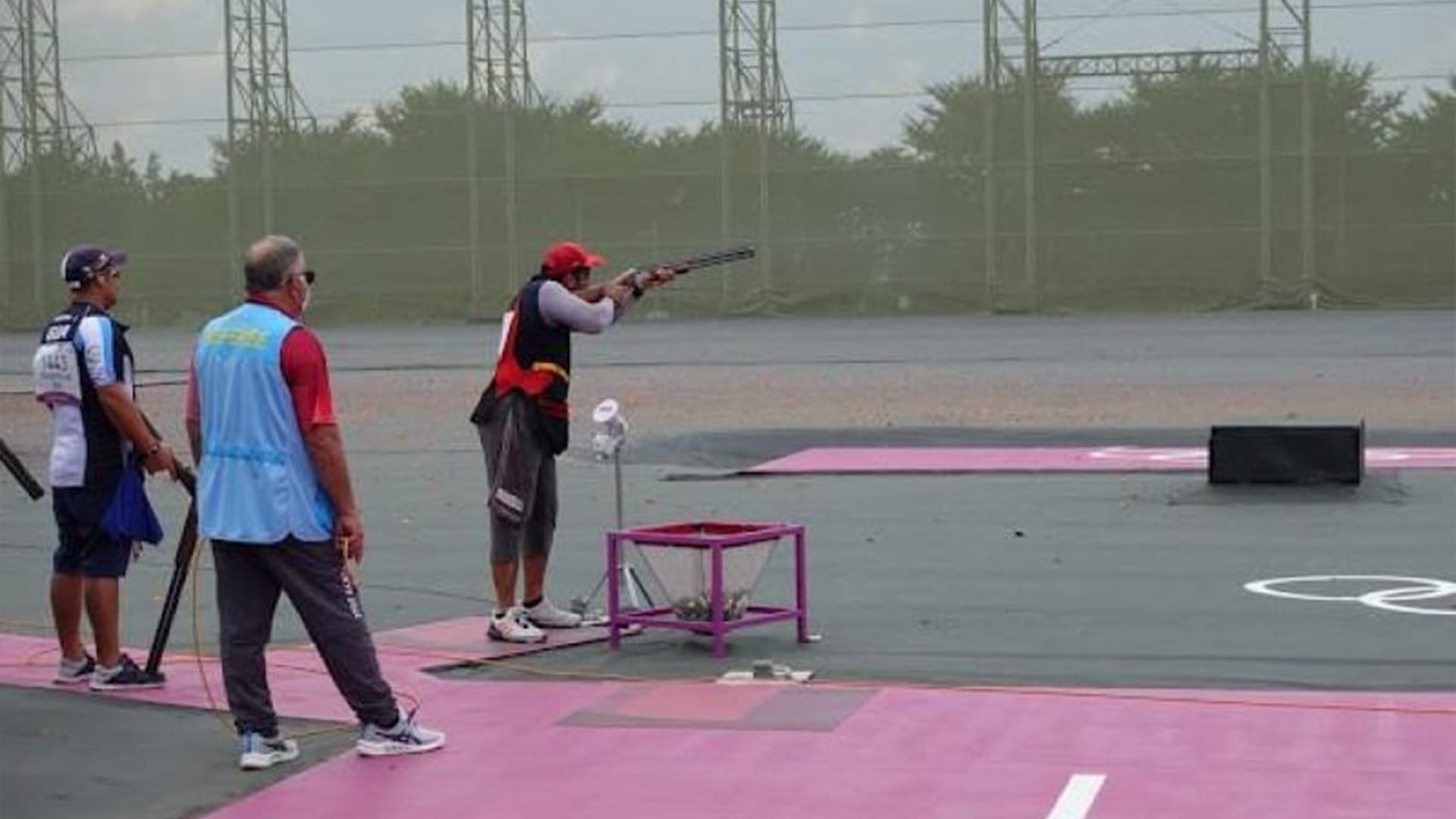 سيف بن فطيس يشارك في مونديال الأرجنتين للرماية