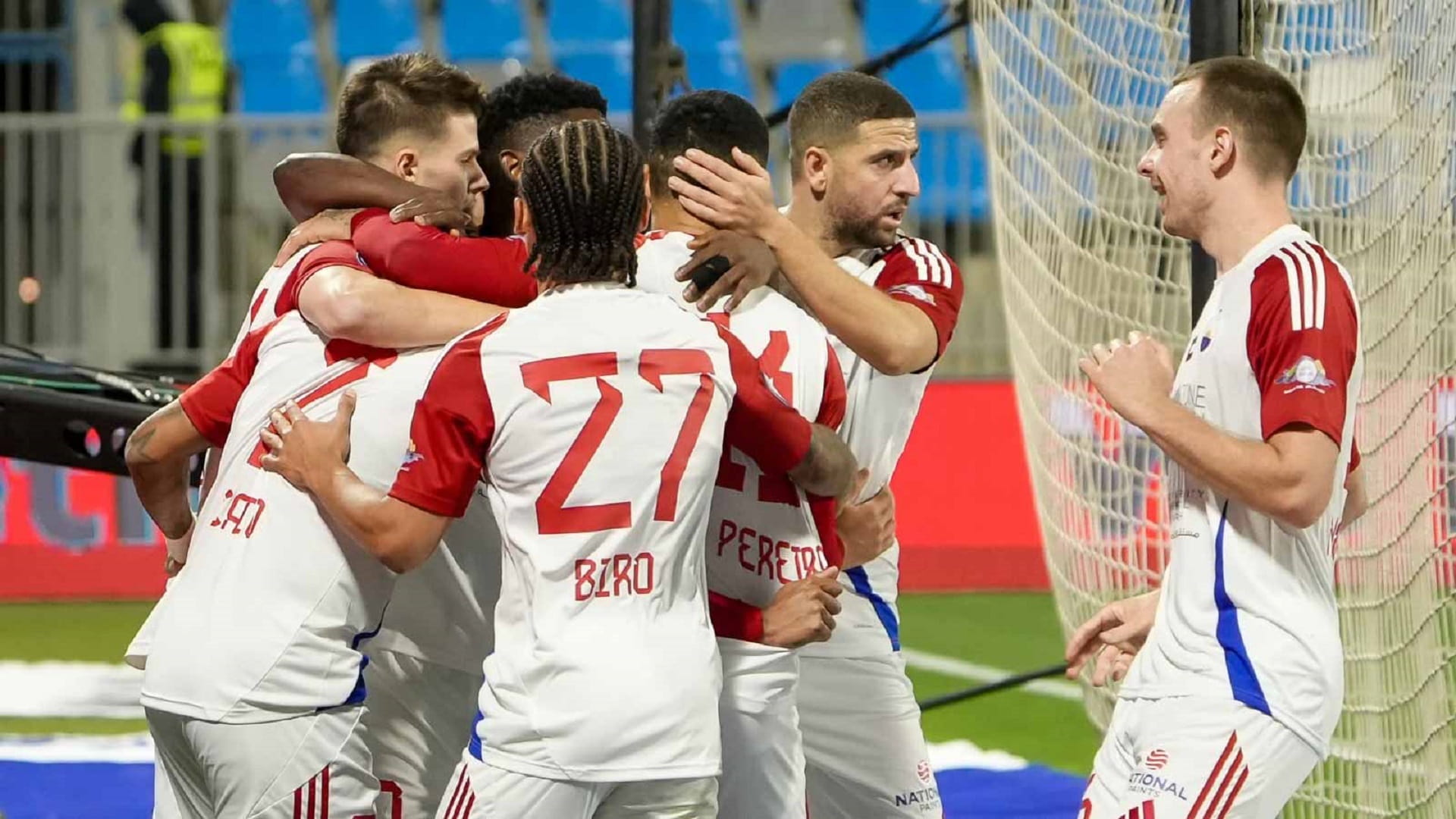 دوري أدنوك للمحترفين.. الشارقة يعود للانتصارات بالفوز على العروبة 