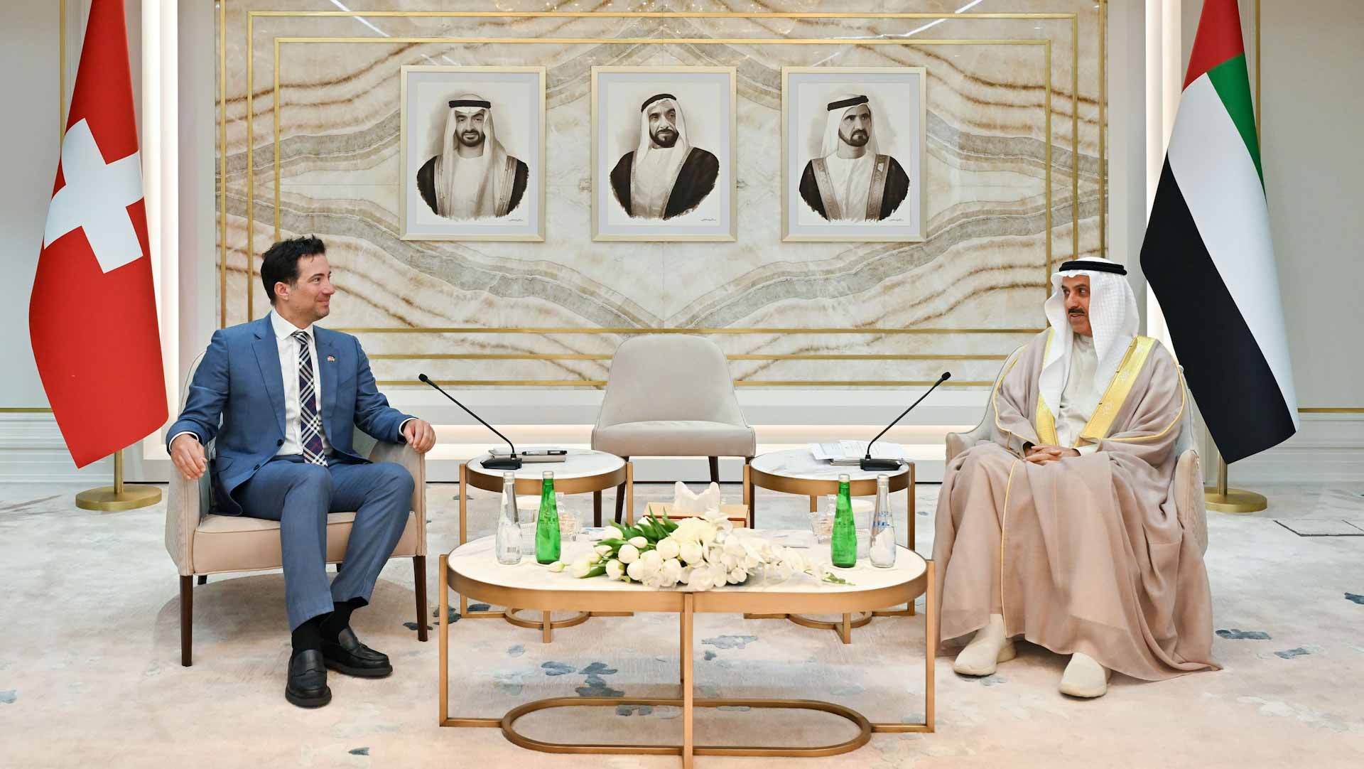 صقر غباش ورئيس مجلس الولايات السويسري يبحثان التعاون البرلماني