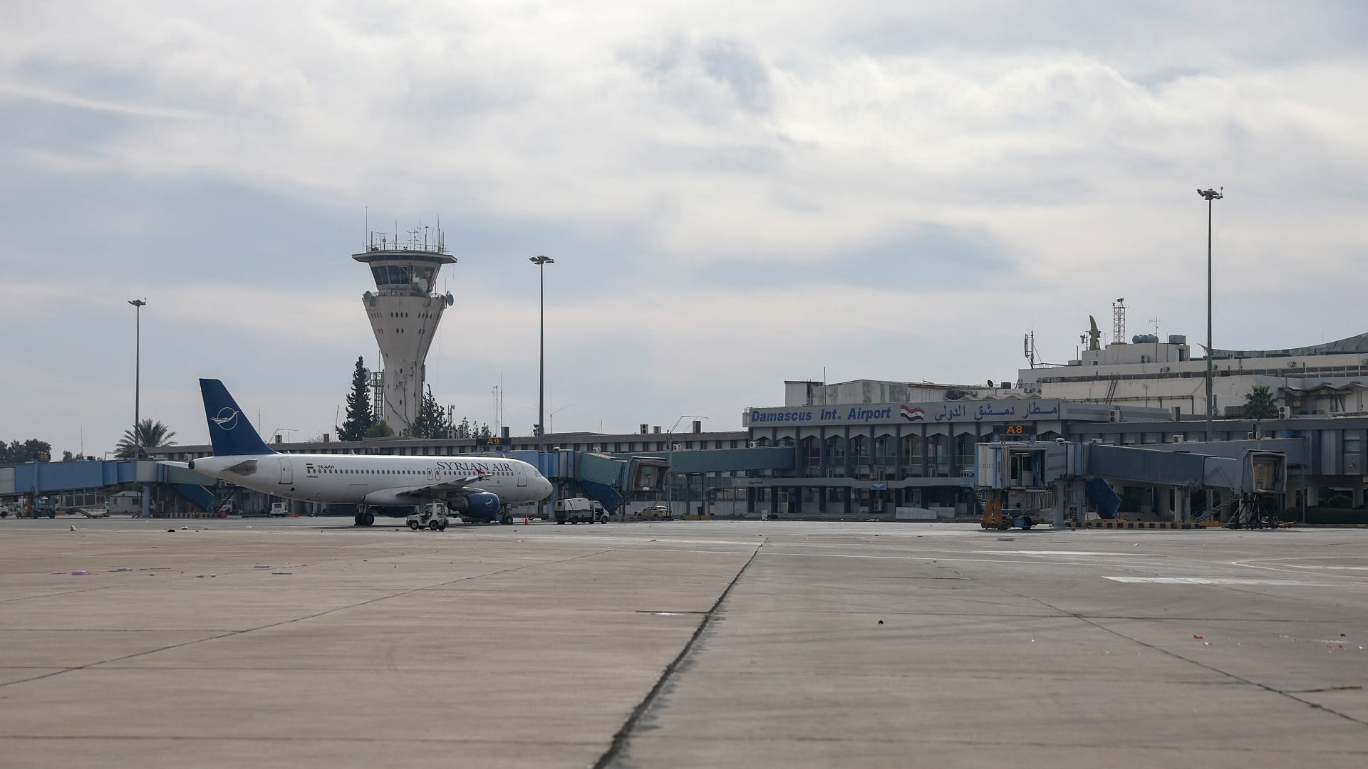 Syria says int. flights to and from Damascus to resume Tuesday 