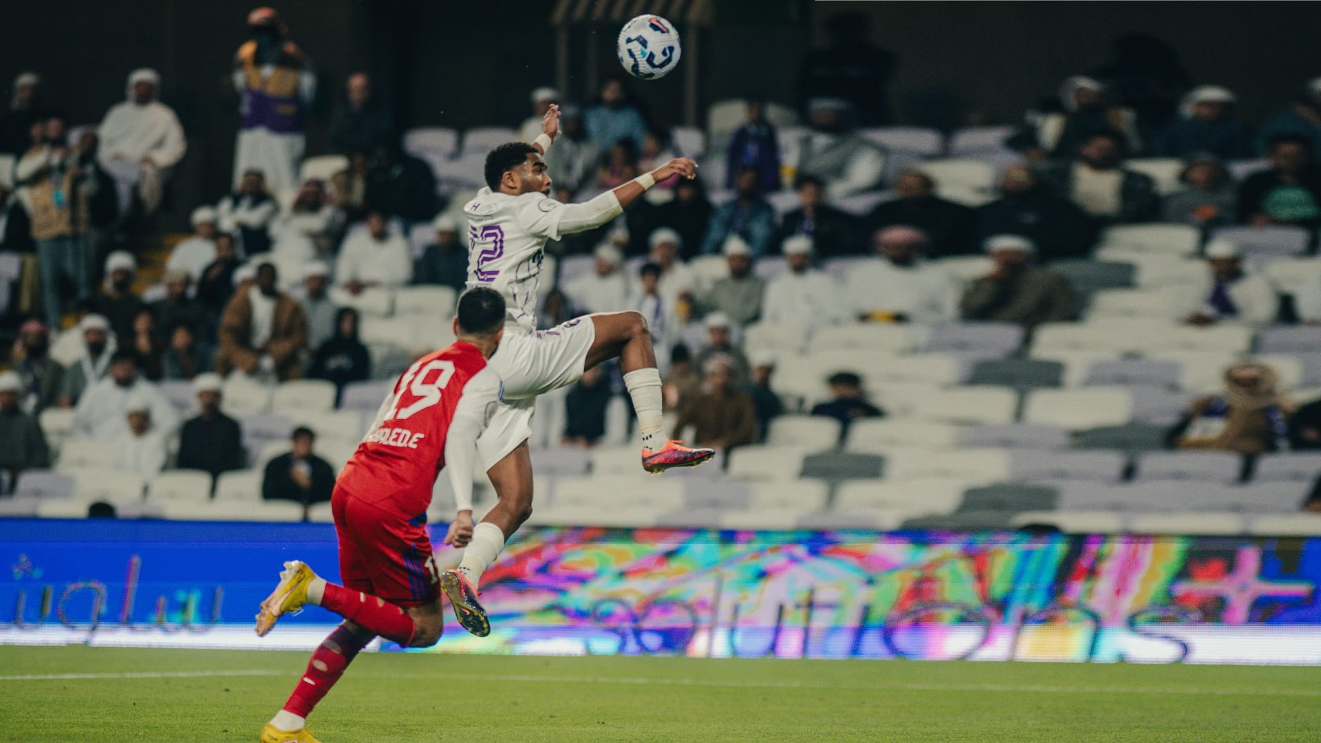 دوري أدنوك للمحترفين... الشارقة يتعادل مع العين بدون أهداف 