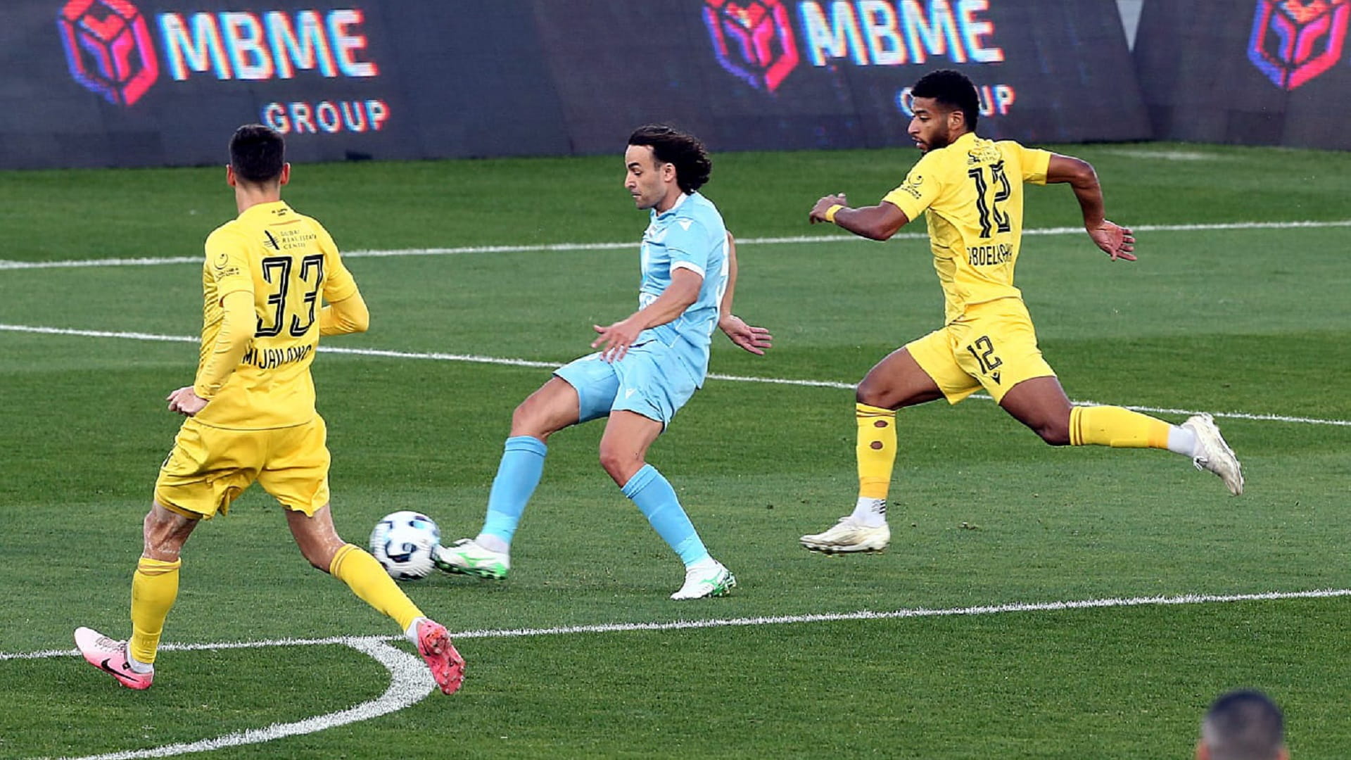 صورة بعنوان: تعادل بني ياس والوصل بدون أهداف في دوري أدنوك للمحترفين 