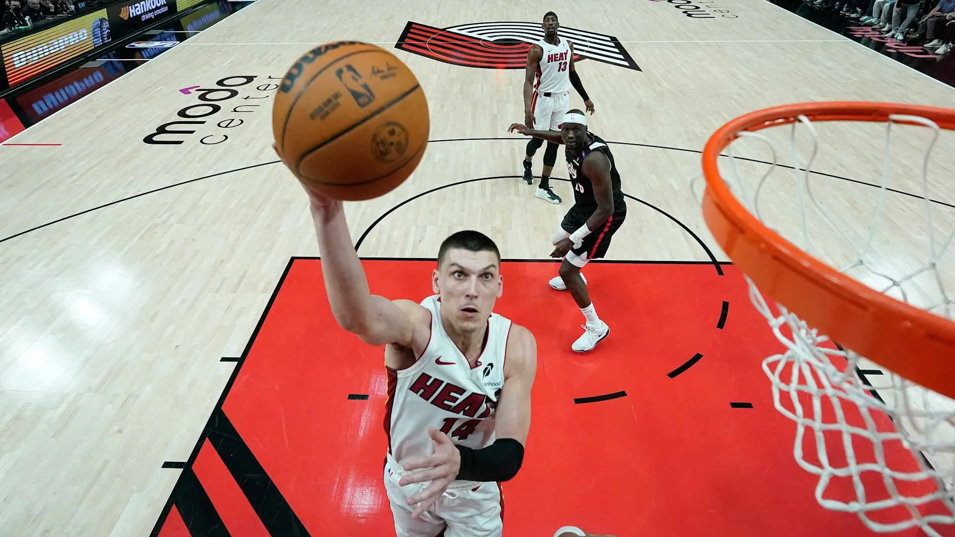 Miami Heat defeat Portland Trail Blazers in NBA 