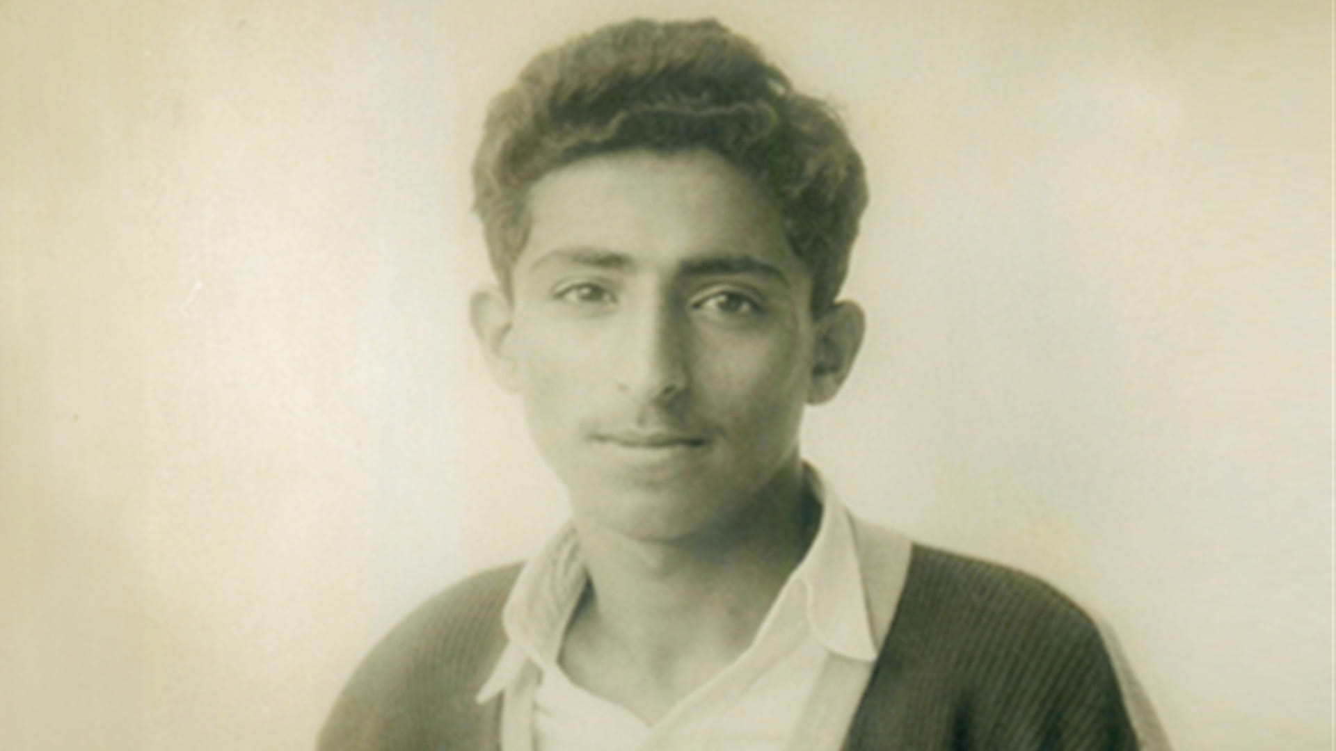 الشيخ الدكتور سلطان بن محمد القاسمي: حياة حاكم الشارقة 