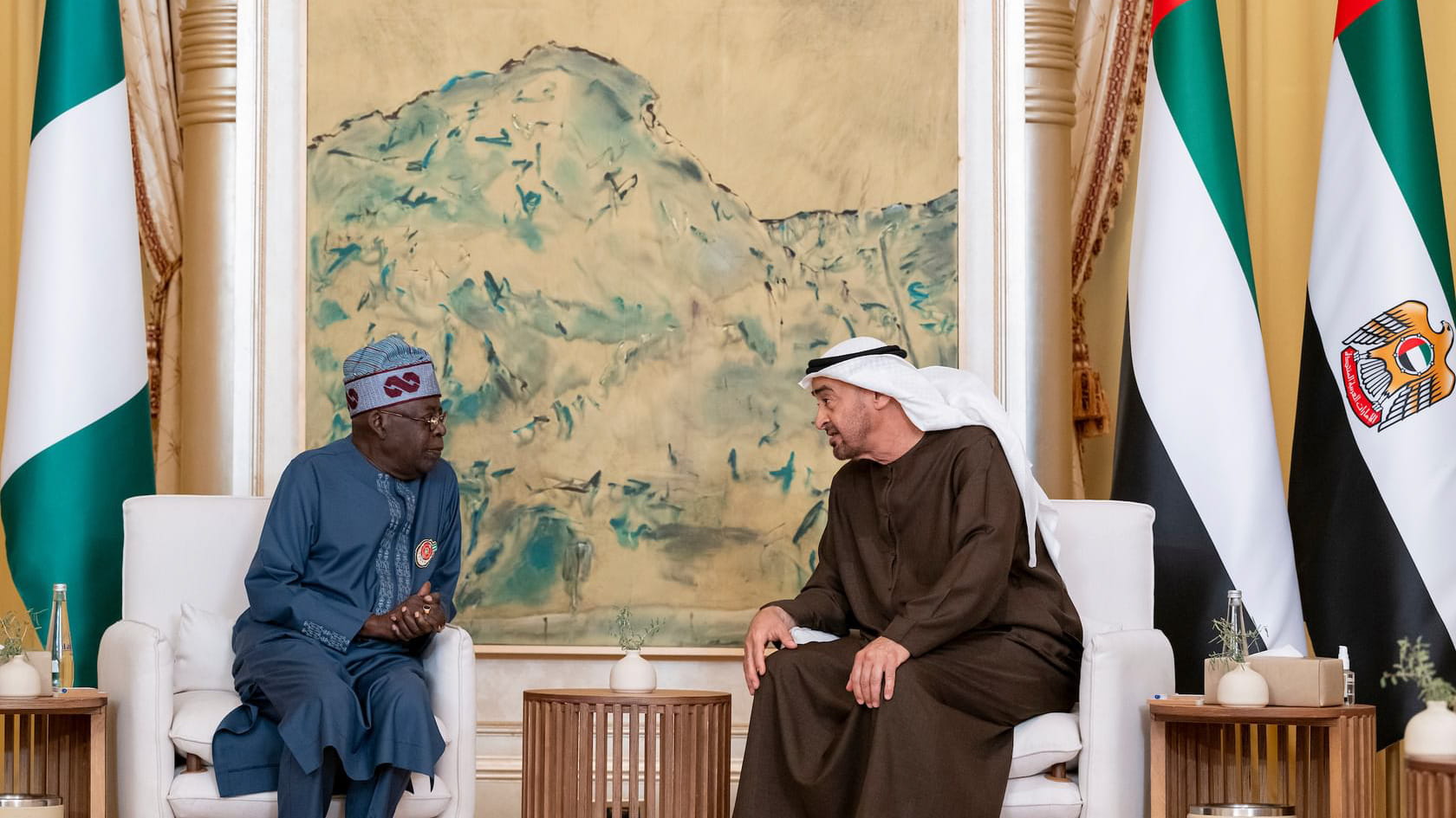 UAE Pres meets with Nigerian President, Italian PM