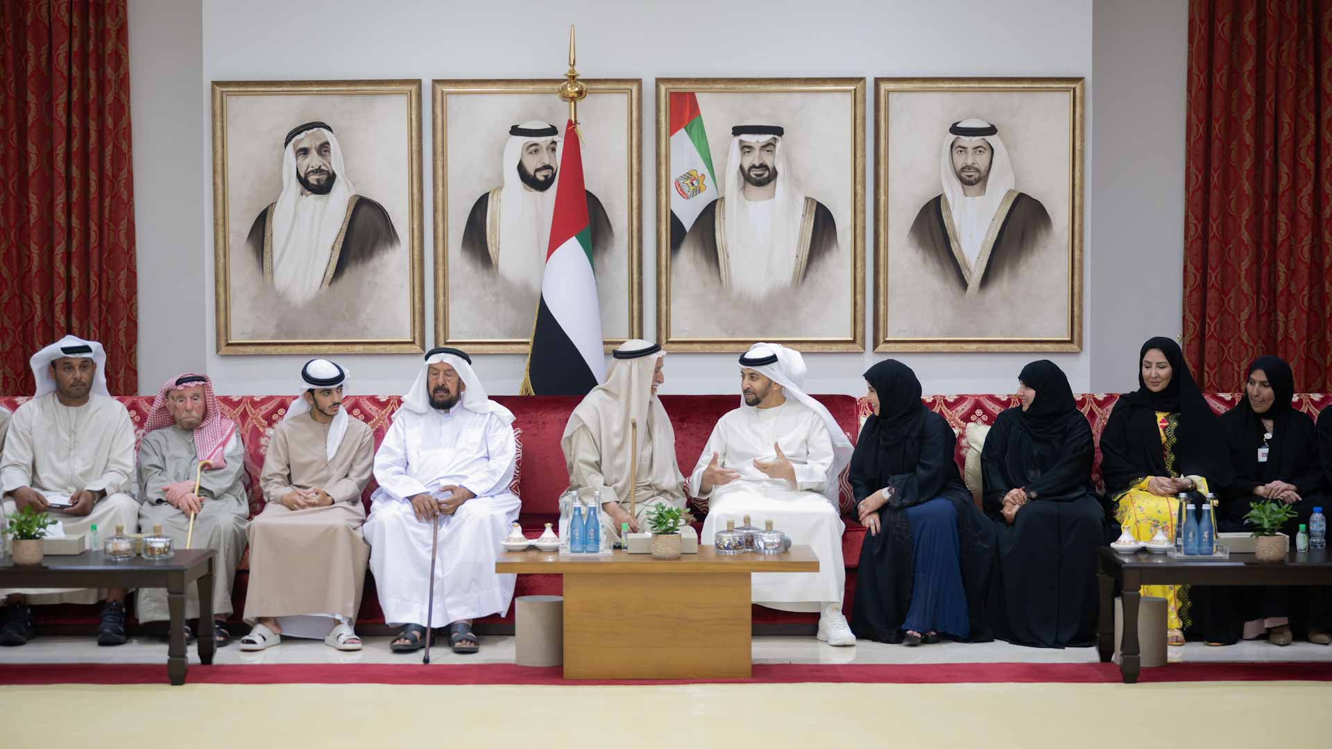 Hamdan bin Zayed receives Al Dhafra citizens, Liwa 2025 cmte 