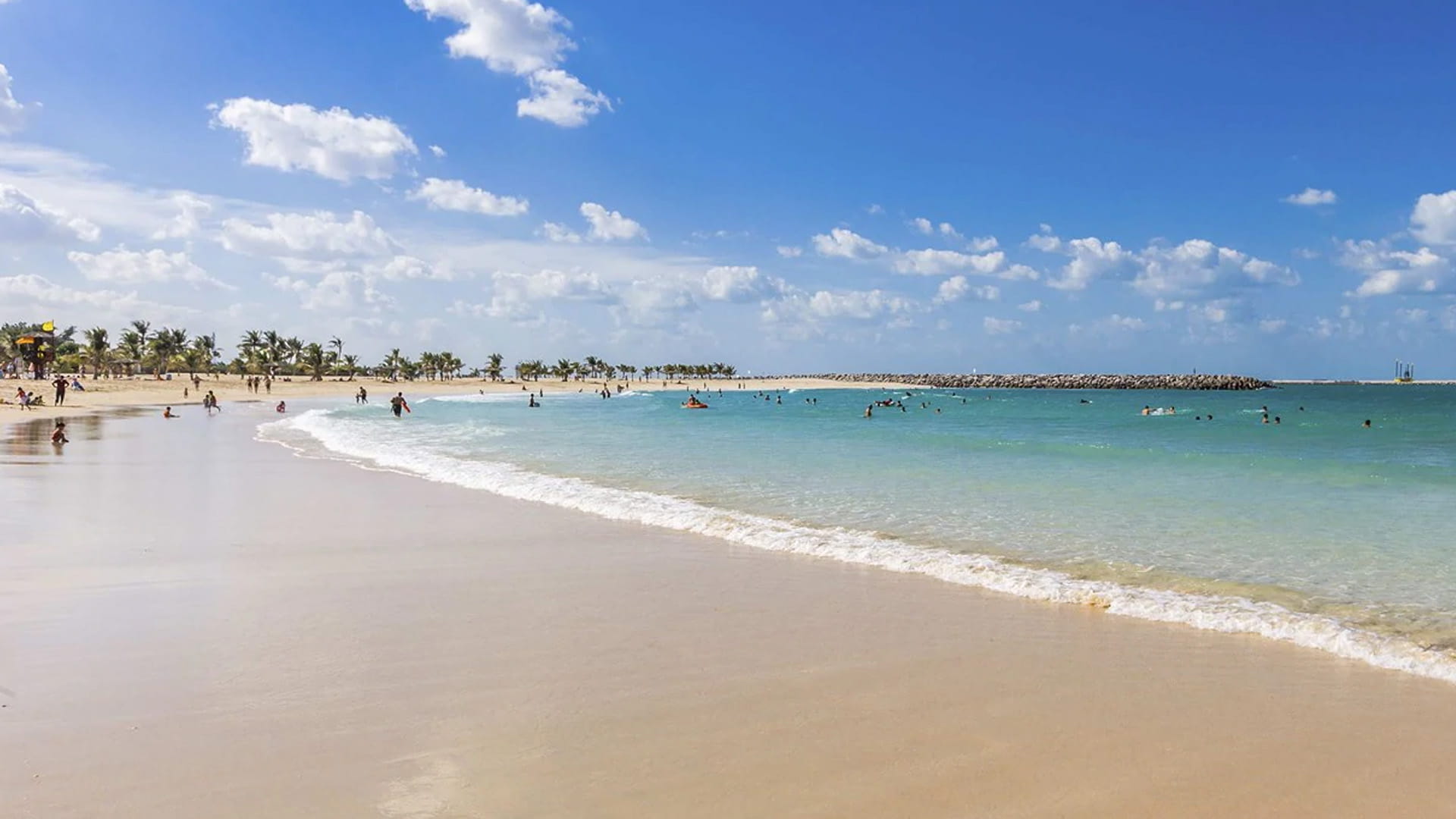 حديقة شاطئ الممزر وجهة مثالية لإجازة نهاية الأسبوع