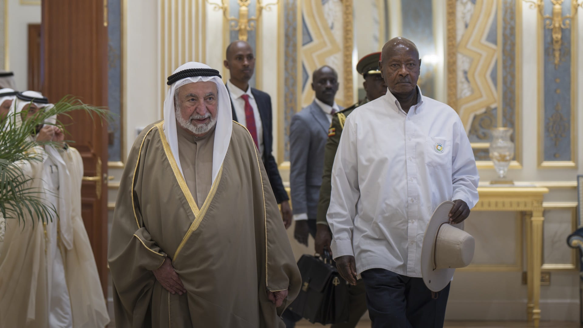 Sharjah Ruler receives President of Uganda 