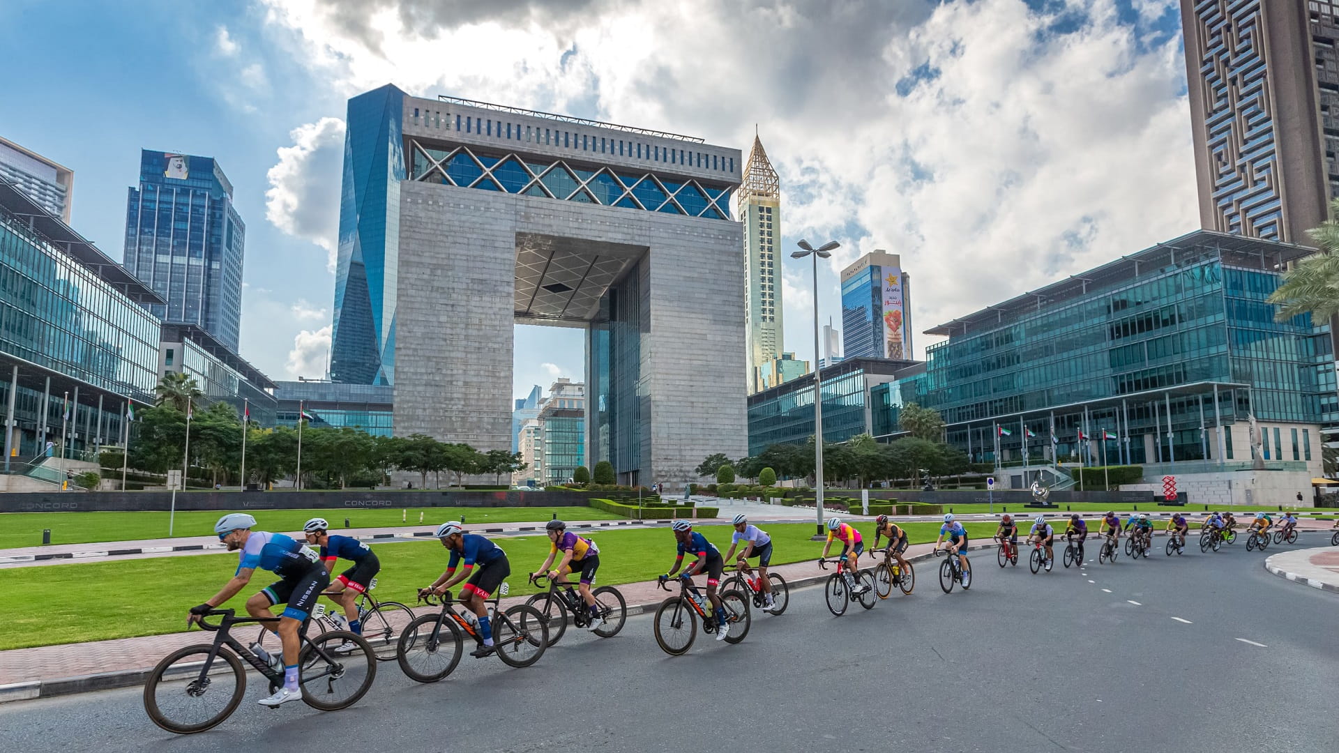 Dubai Ruler’s Court Race for elite male cyclists to begin on Sun. 