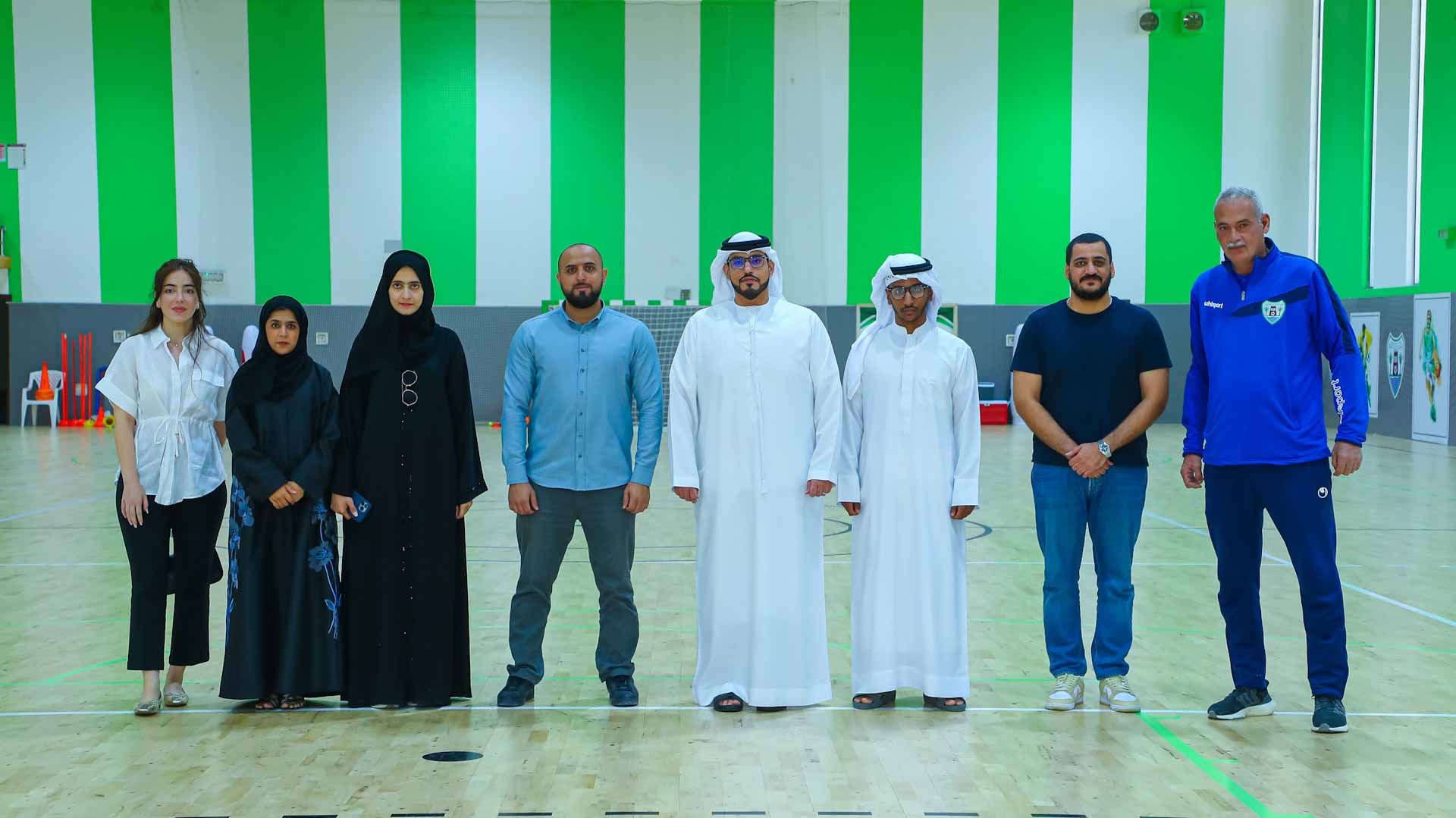 أشغال الشارقة تتابع عن كثب أعمال الصيانة بنادي دبا الحصن الرياضي 