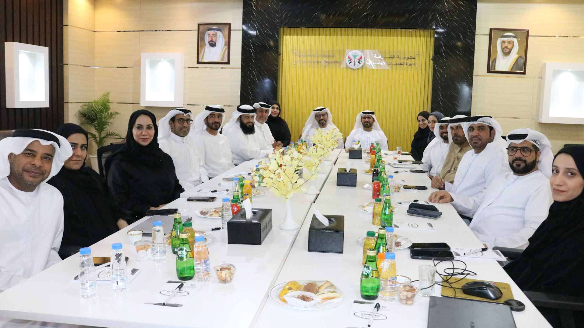 "أسرة وصحية استشاري الشارقة" تطلعان على برامج الخدمات الاجتماعية  