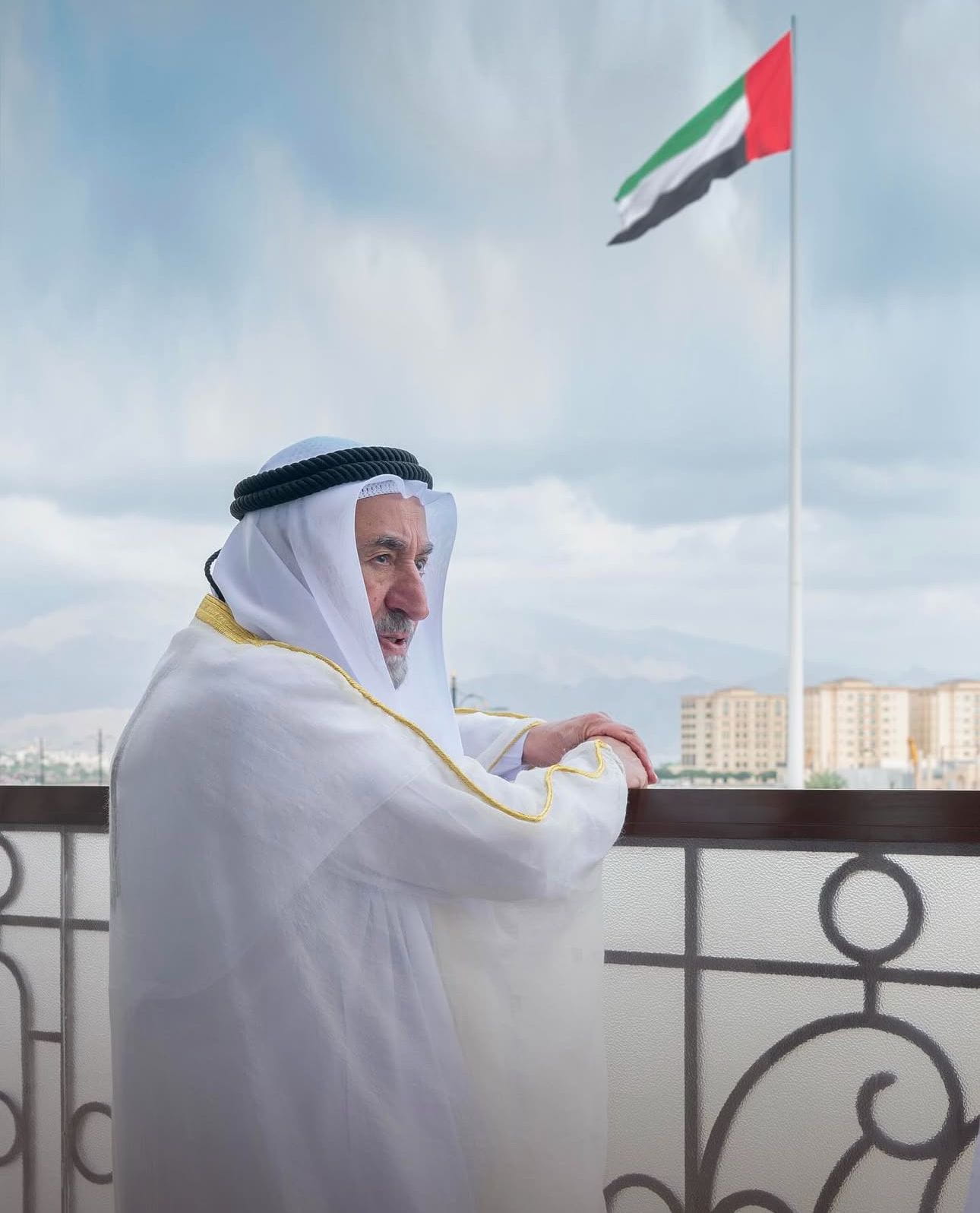   دبا الحصن الفاضلة في قلب سلطان 