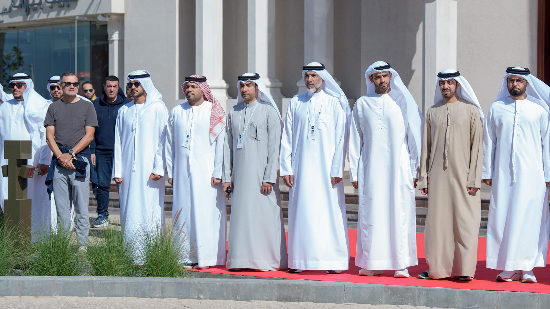 سالم بن عبد الرحمن يشهد انطلاق طواف الشارقة الدولي للدراجات الـ10