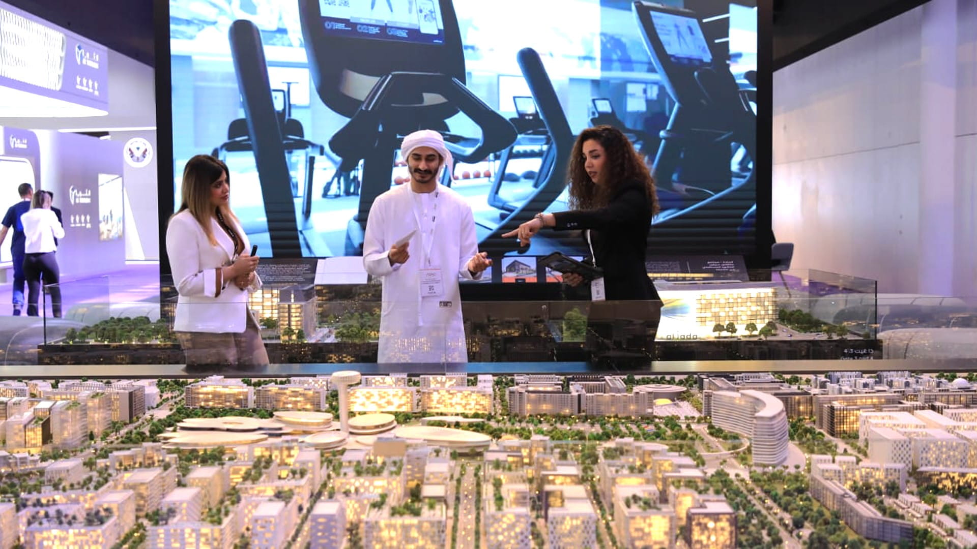 "إيكرس" يشهد عرضاً لمشاريع عقارية مبتكرة في كافة إمارات الدولة 