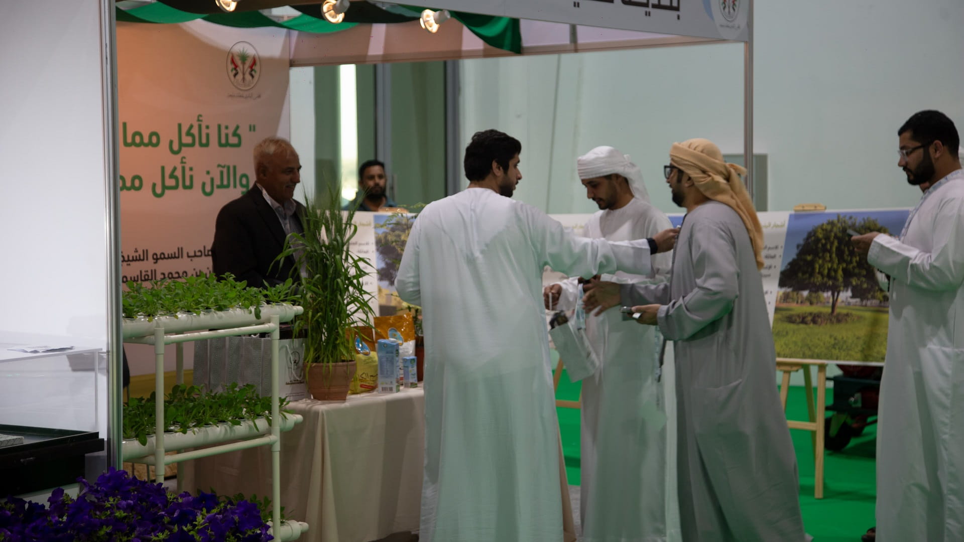 معرض الذيد الزراعي يختتم بنجاح نسخته الثانية مستقطباً آلاف الزوار 