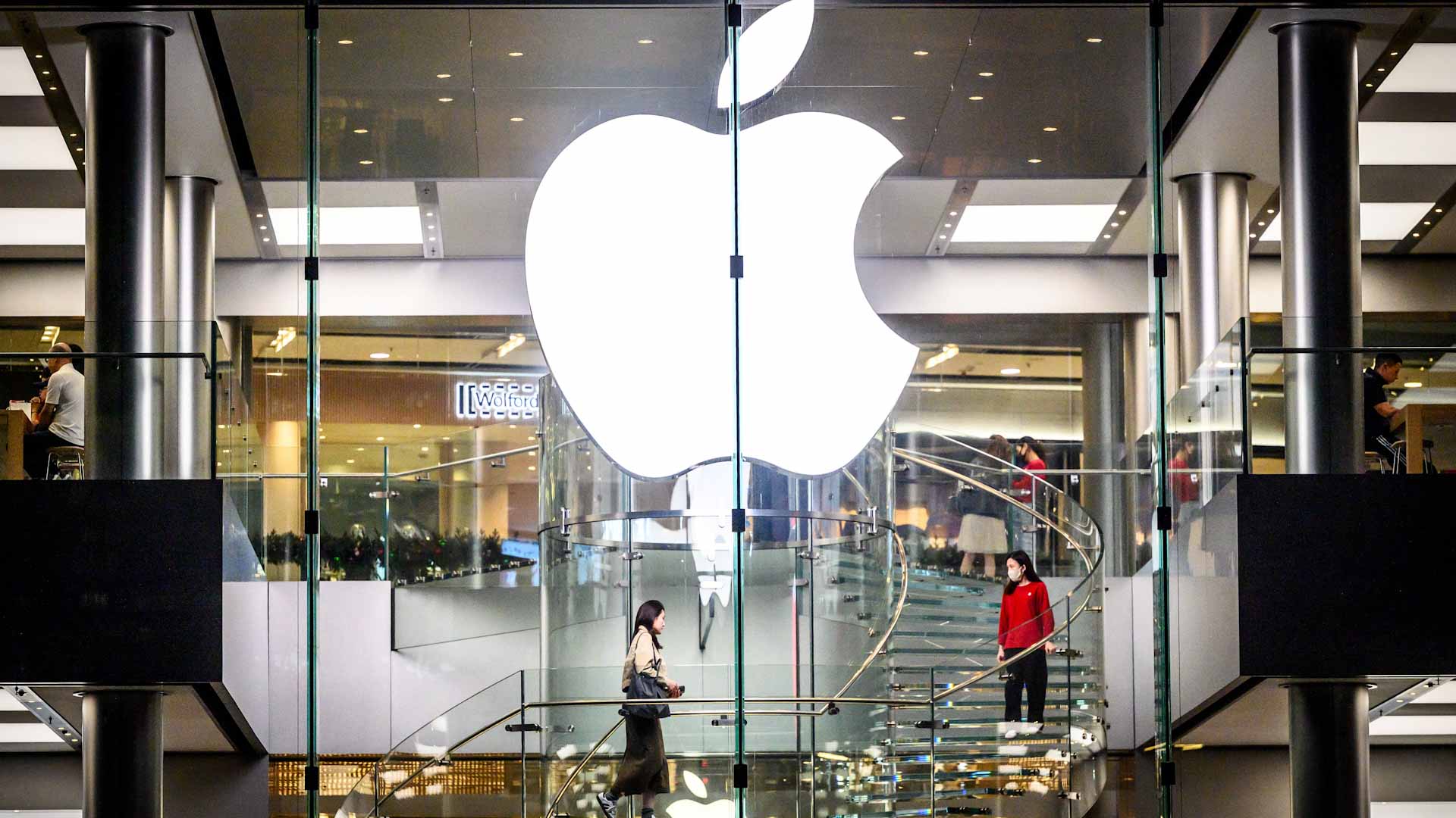 في سباق تقني ملتهب.. آبل تطلق تحديث iOS 18.3 وتضيف مزايا جديدة